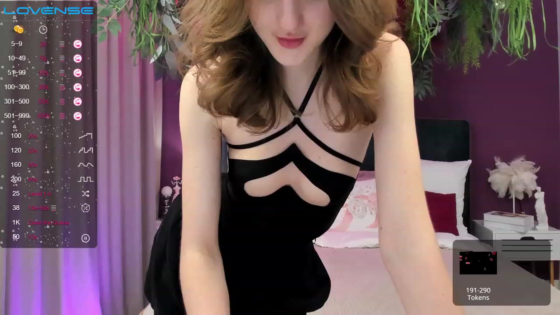 Gallery image thumbnail from MonaElisa's myfreecams stream on, 06/13/2023, 13:13 image 16 of 20