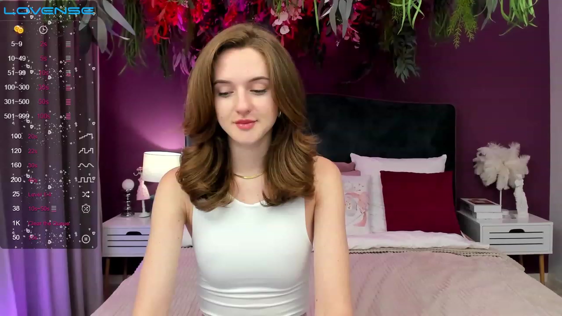 Gallery image thumbnail from MonaElisa's myfreecams stream on, 06/20/2023, 19:00 image 14 of 20