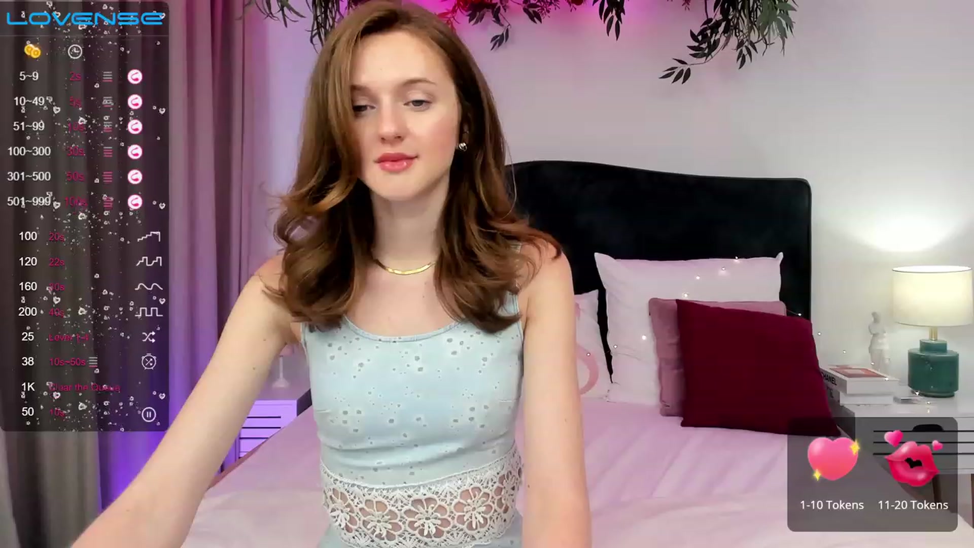 Gallery image thumbnail from MonaElisa's myfreecams stream on, 07/04/2023, 17:07 image 20 of 20