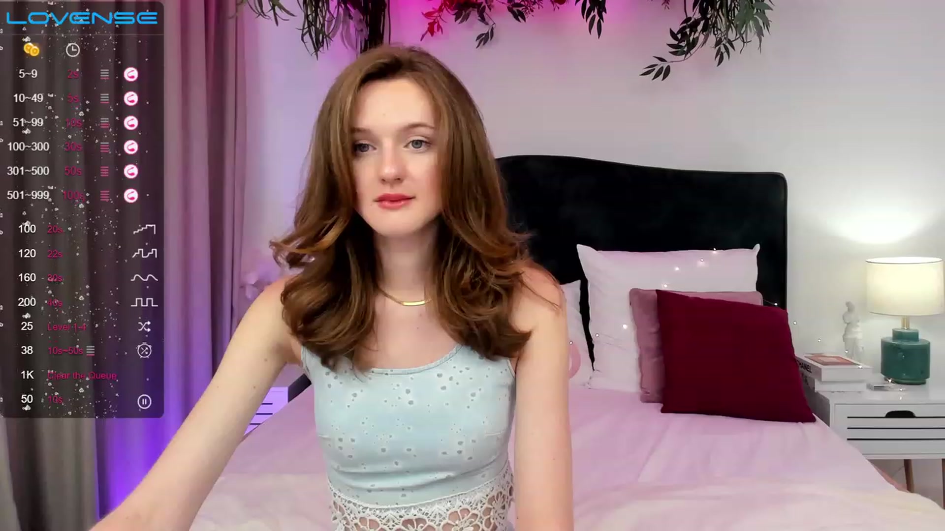 Gallery image thumbnail from MonaElisa's myfreecams stream on, 07/04/2023, 17:07 image 8 of 20
