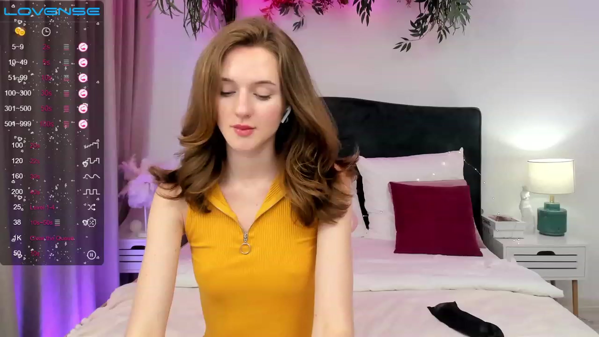Gallery image thumbnail from MonaElisa's myfreecams stream on, 07/07/2023, 17:14 image 16 of 20