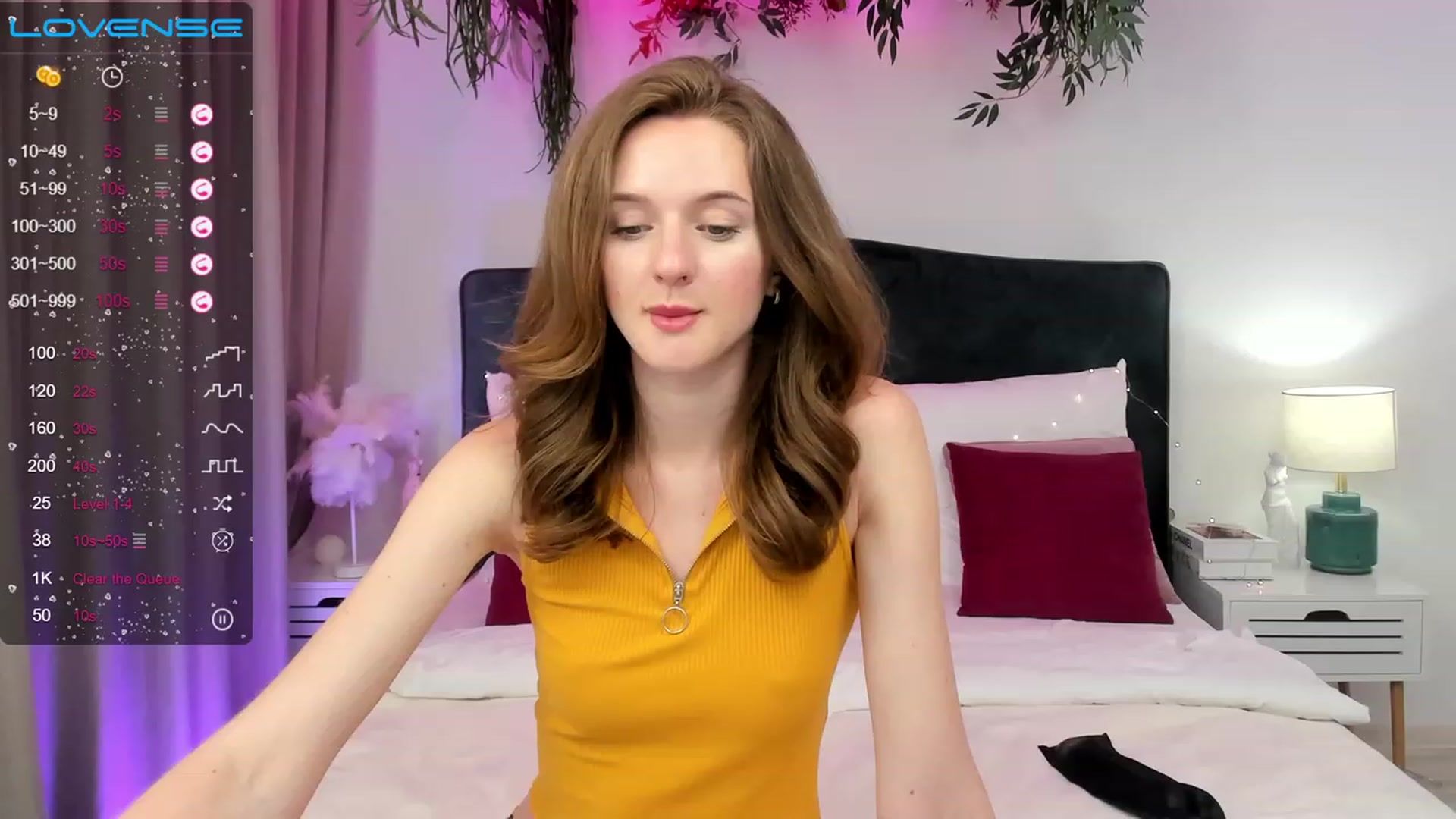 Gallery image thumbnail from MonaElisa's myfreecams stream on, 07/07/2023, 17:14 image 14 of 20