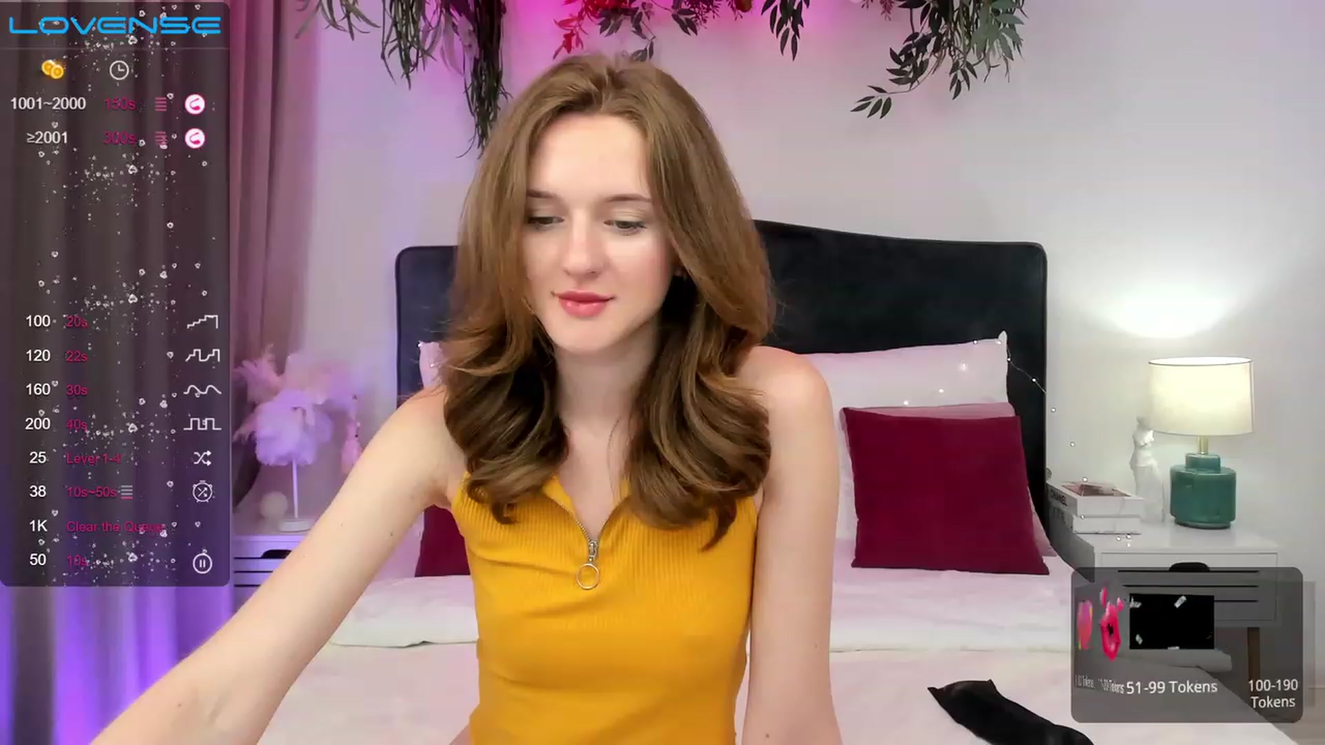 Gallery image thumbnail from MonaElisa's myfreecams stream on, 07/07/2023, 17:14 image 7 of 20