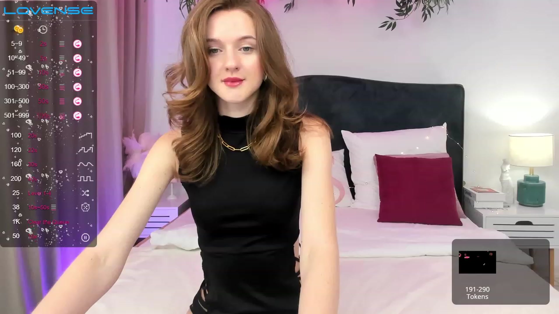 Gallery image thumbnail from MonaElisa's myfreecams stream on, 07/08/2023, 13:07 image 5 of 20