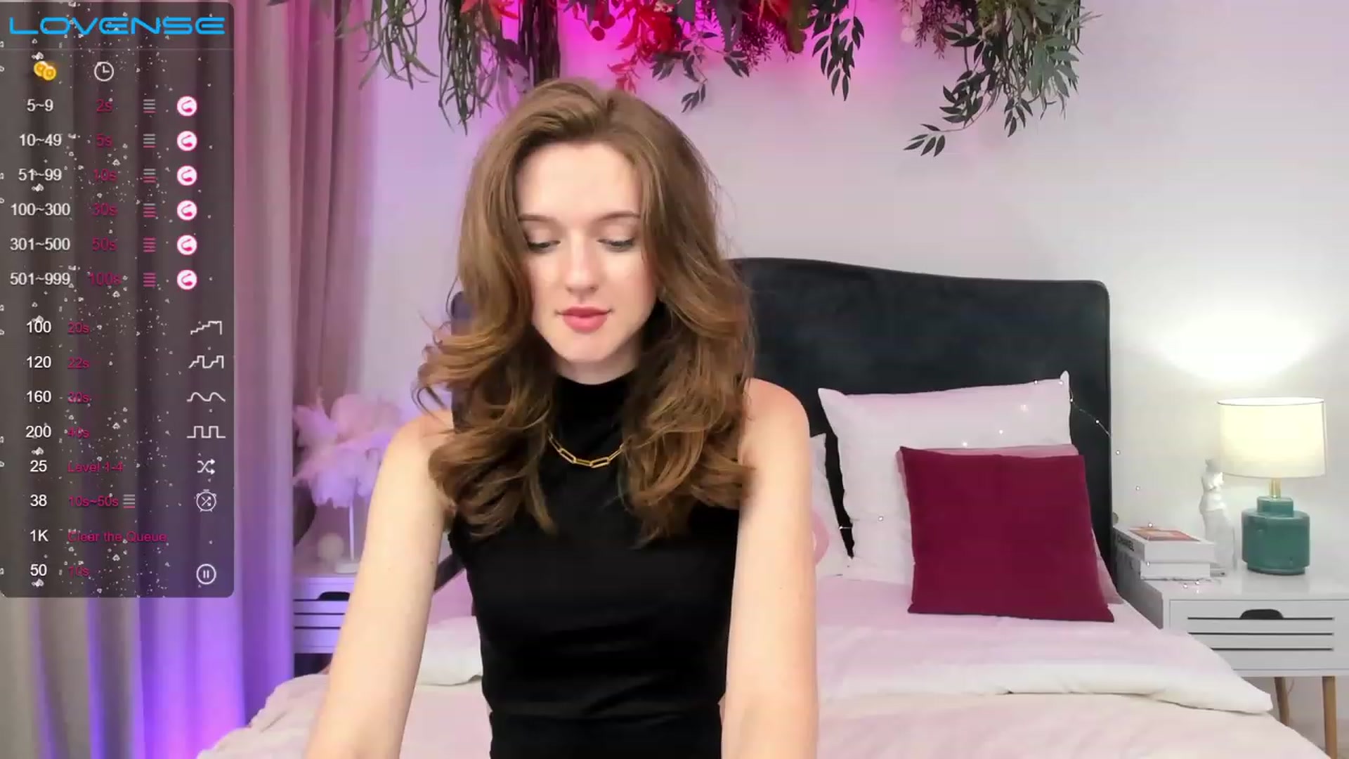 Gallery image thumbnail from MonaElisa's myfreecams stream on, 07/08/2023, 15:04 image 13 of 20