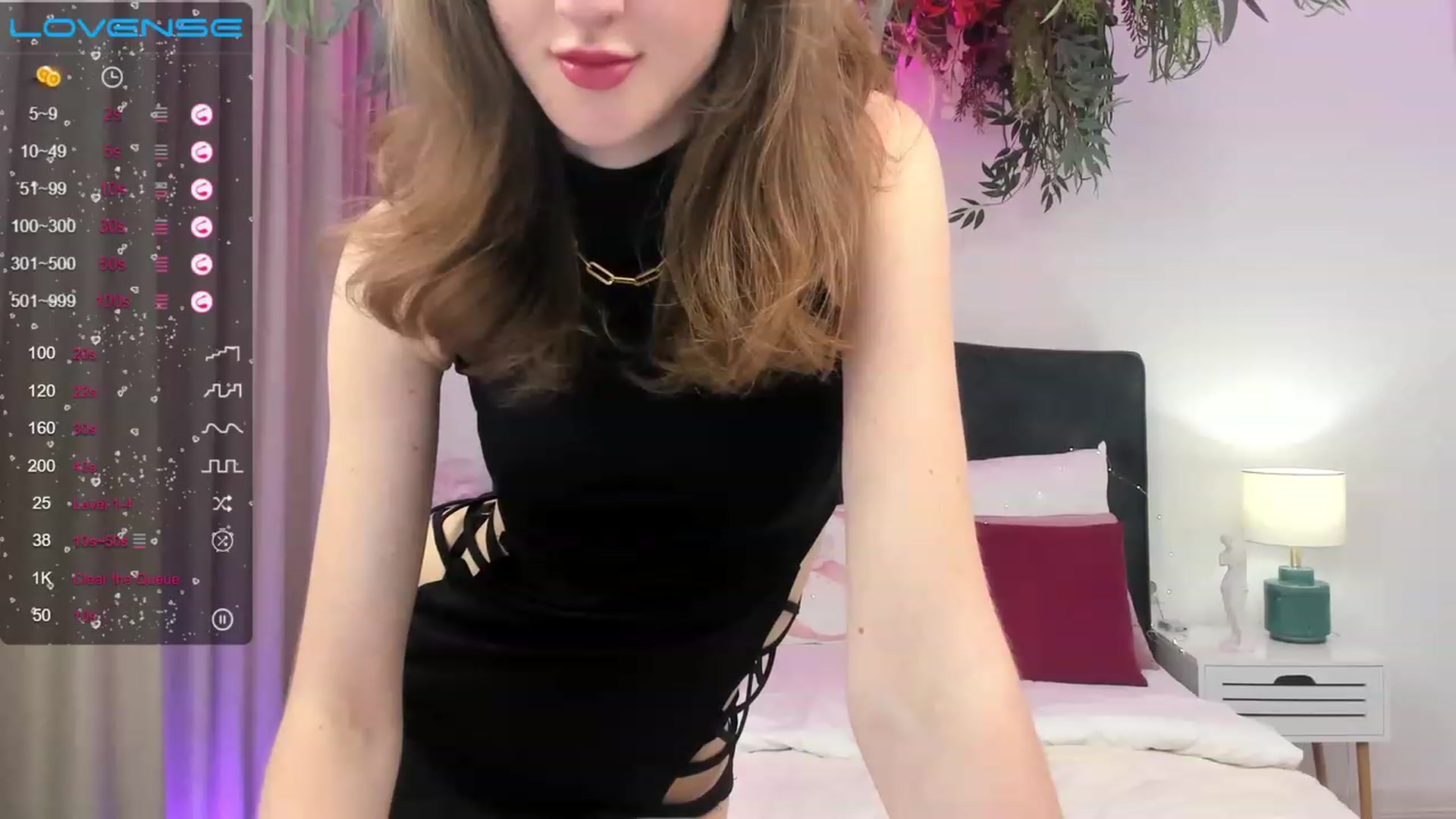 Gallery image thumbnail from MonaElisa's myfreecams stream on, 07/08/2023, 18:17 image 9 of 20
