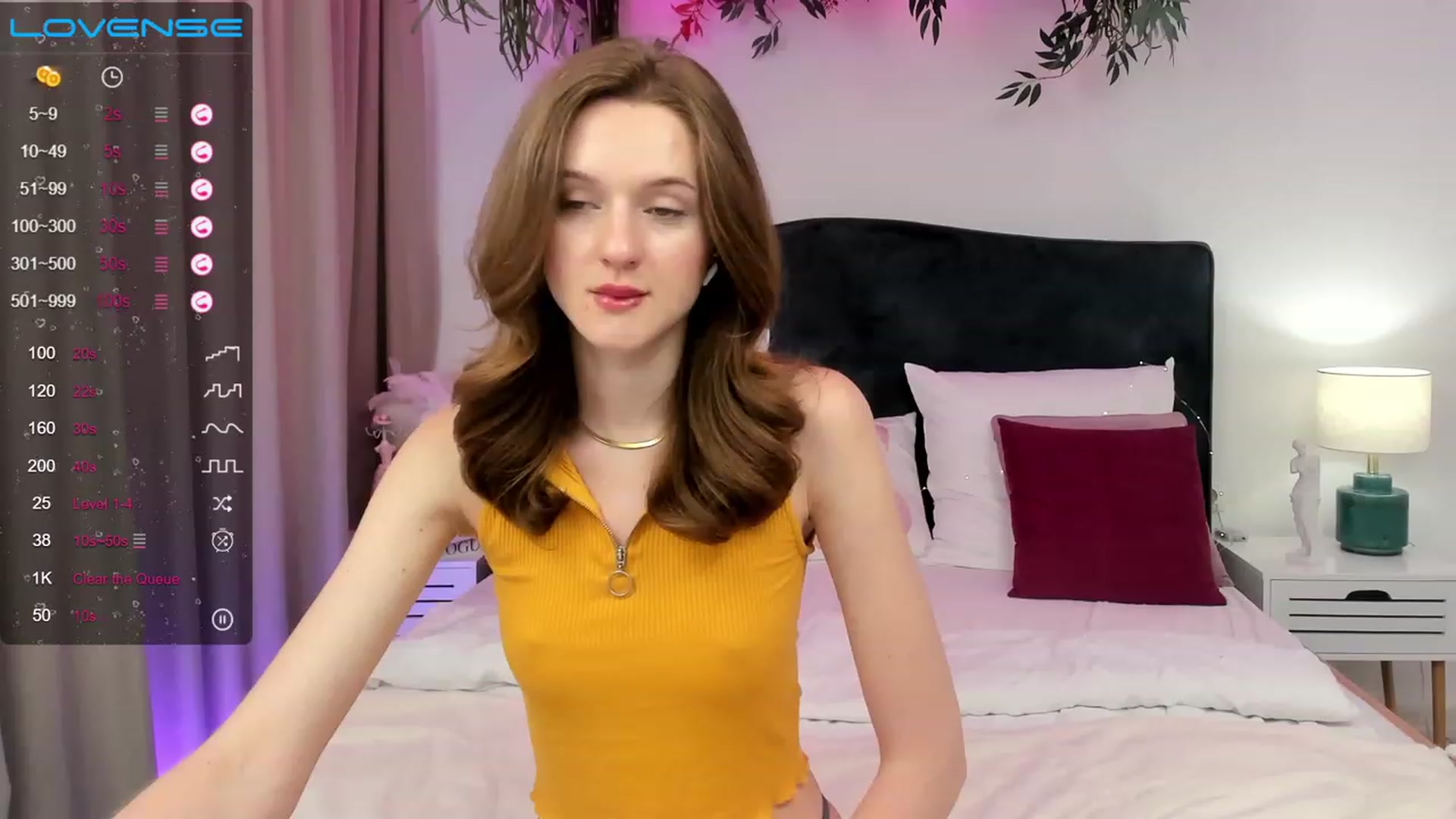 Gallery image thumbnail from MonaElisa's myfreecams stream on, 07/12/2023, 11:25 image 5 of 20