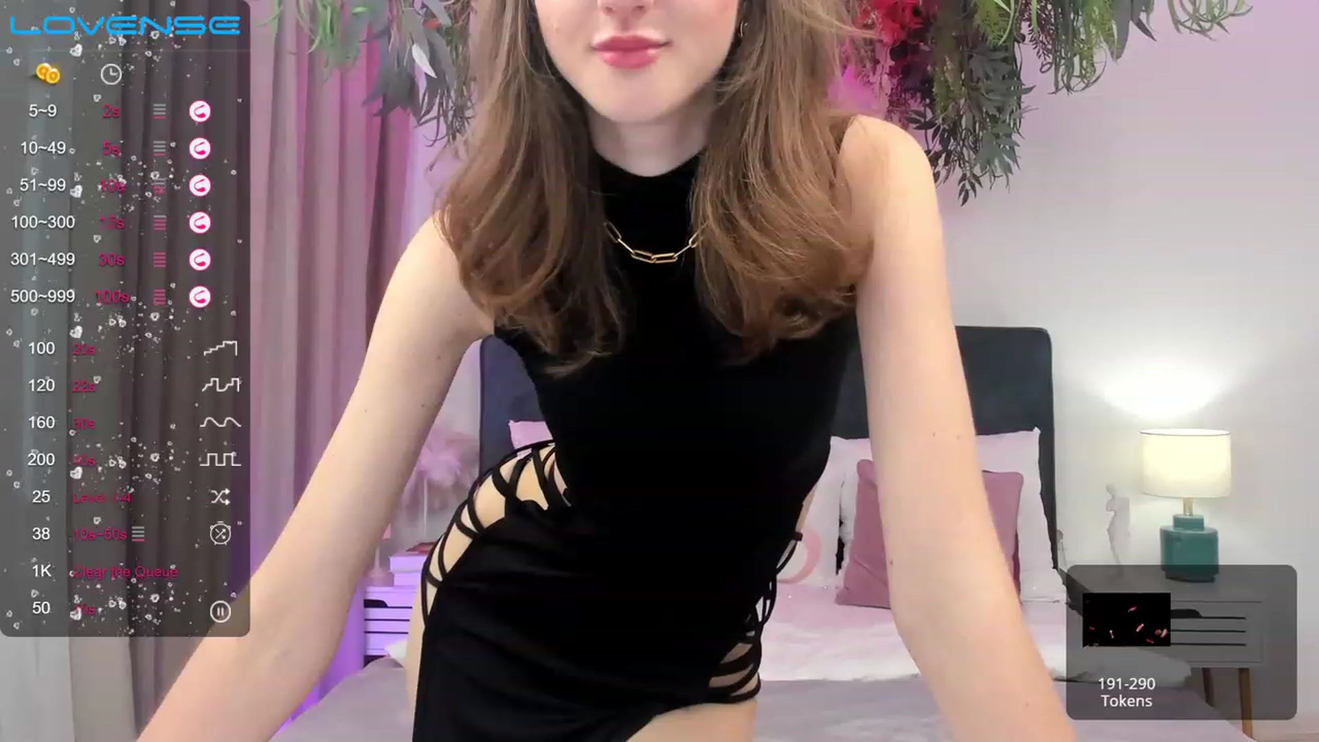 Gallery image thumbnail from MonaElisa's myfreecams stream on, 07/19/2023, 13:33 image 20 of 20
