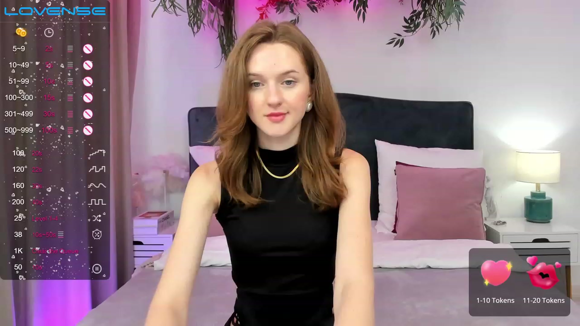 Gallery image thumbnail from MonaElisa's myfreecams stream on, 08/04/2023, 15:47 image 4 of 20
