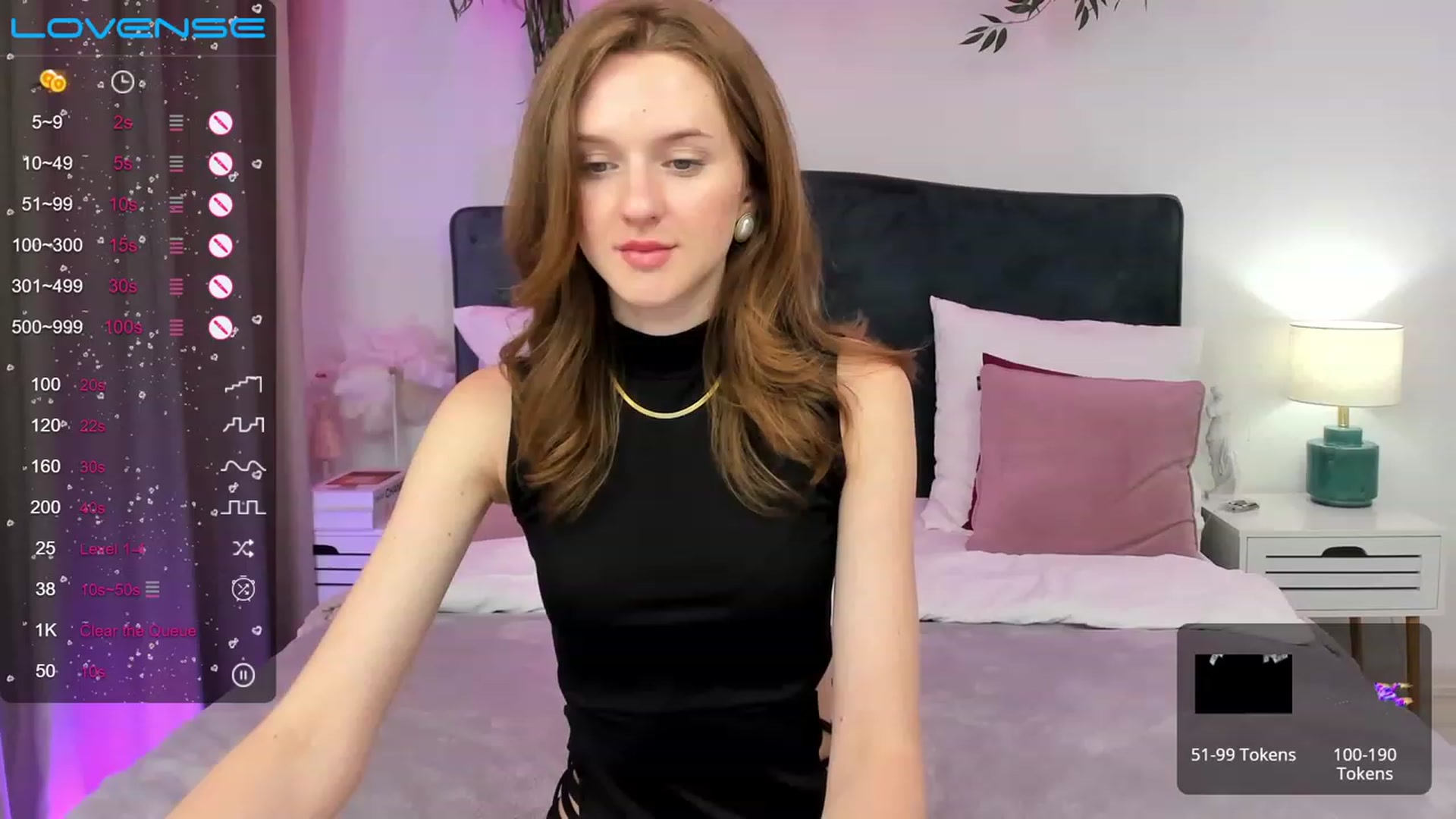 Gallery image thumbnail from MonaElisa's myfreecams stream on, 08/04/2023, 17:34 image 1 of 20