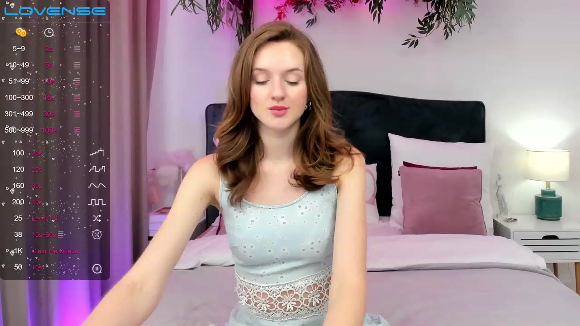 Gallery image thumbnail from MonaElisa's myfreecams stream on, 08/05/2023, 14:47 image 11 of 20