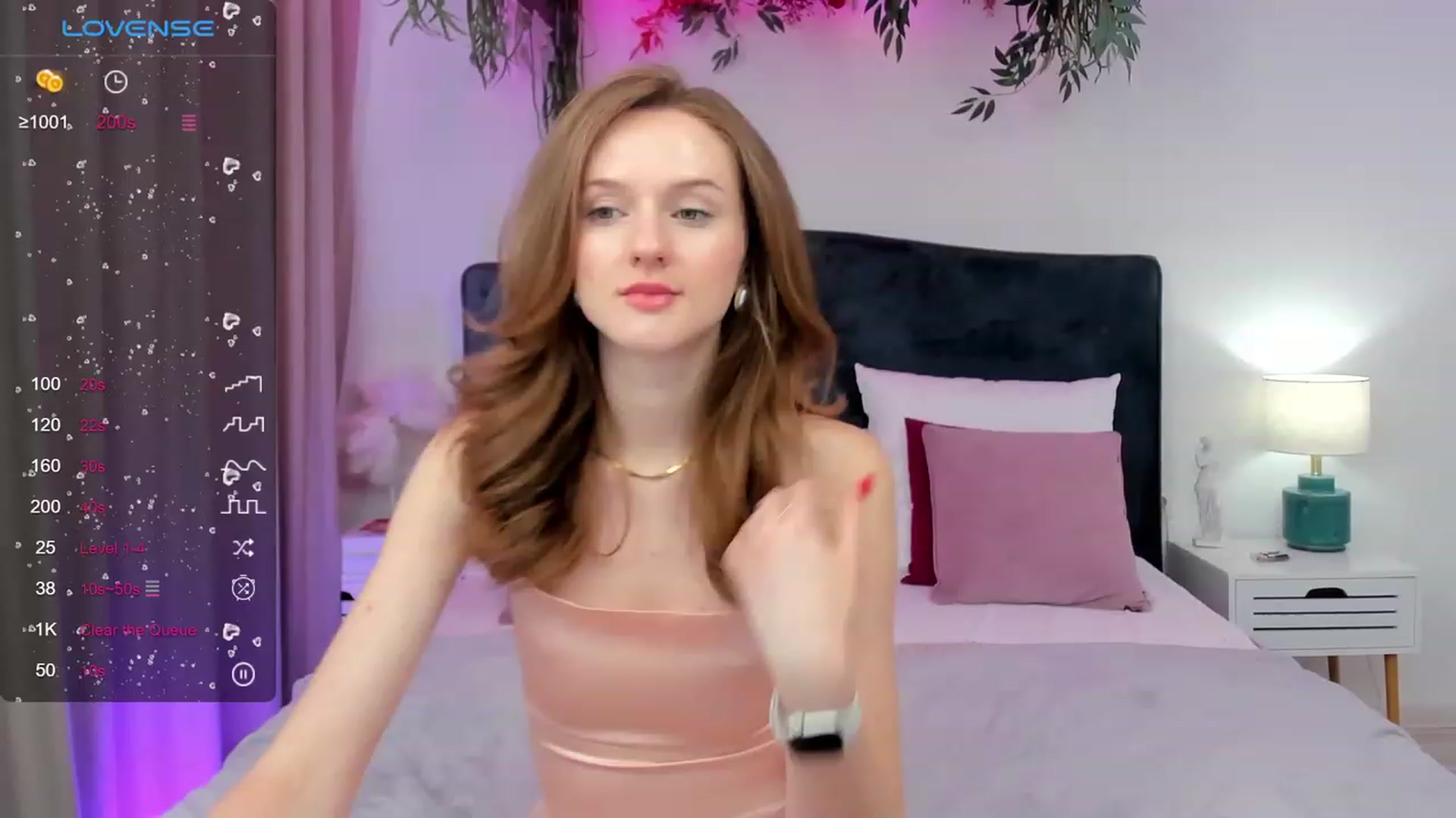 Gallery image thumbnail from MonaElisa's myfreecams stream on, 08/20/2023, 12:04 image 9 of 20