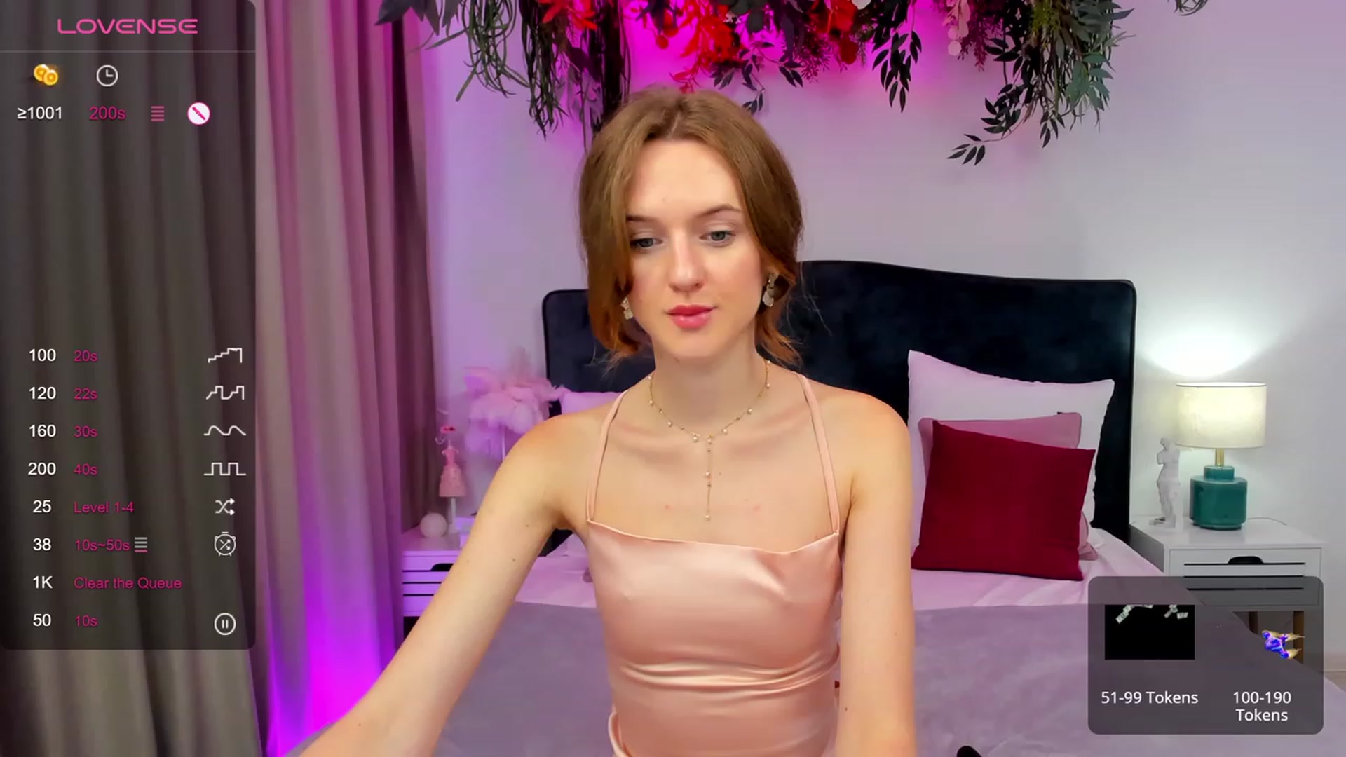 Gallery image thumbnail from MonaElisa's myfreecams stream on, 09/15/2023, 14:31 image 1 of 20