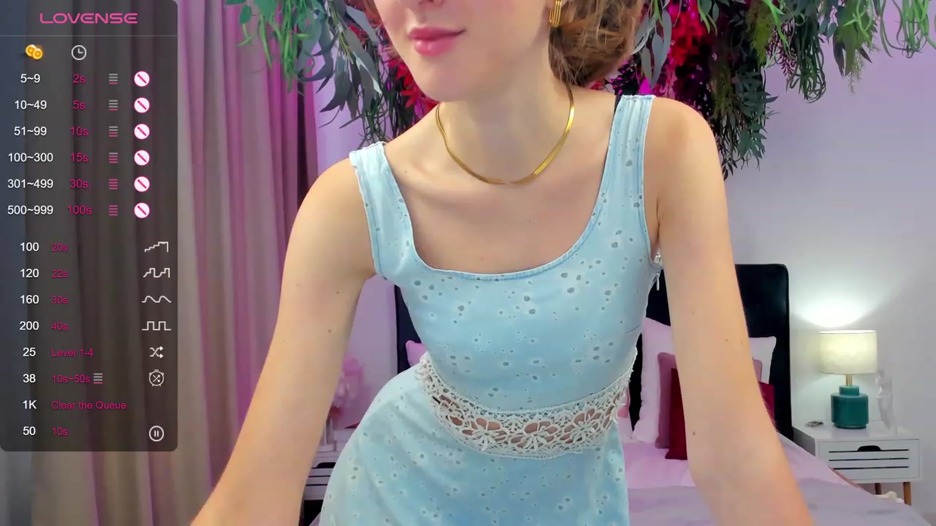 Gallery image thumbnail from MonaElisa's myfreecams stream on, 09/17/2023, 07:04 image 16 of 20
