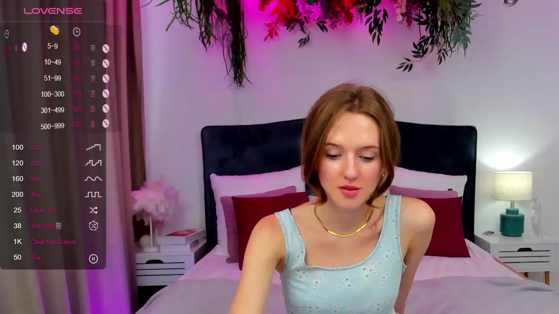 Gallery image thumbnail from MonaElisa's myfreecams stream on, 09/17/2023, 12:01 image 7 of 20
