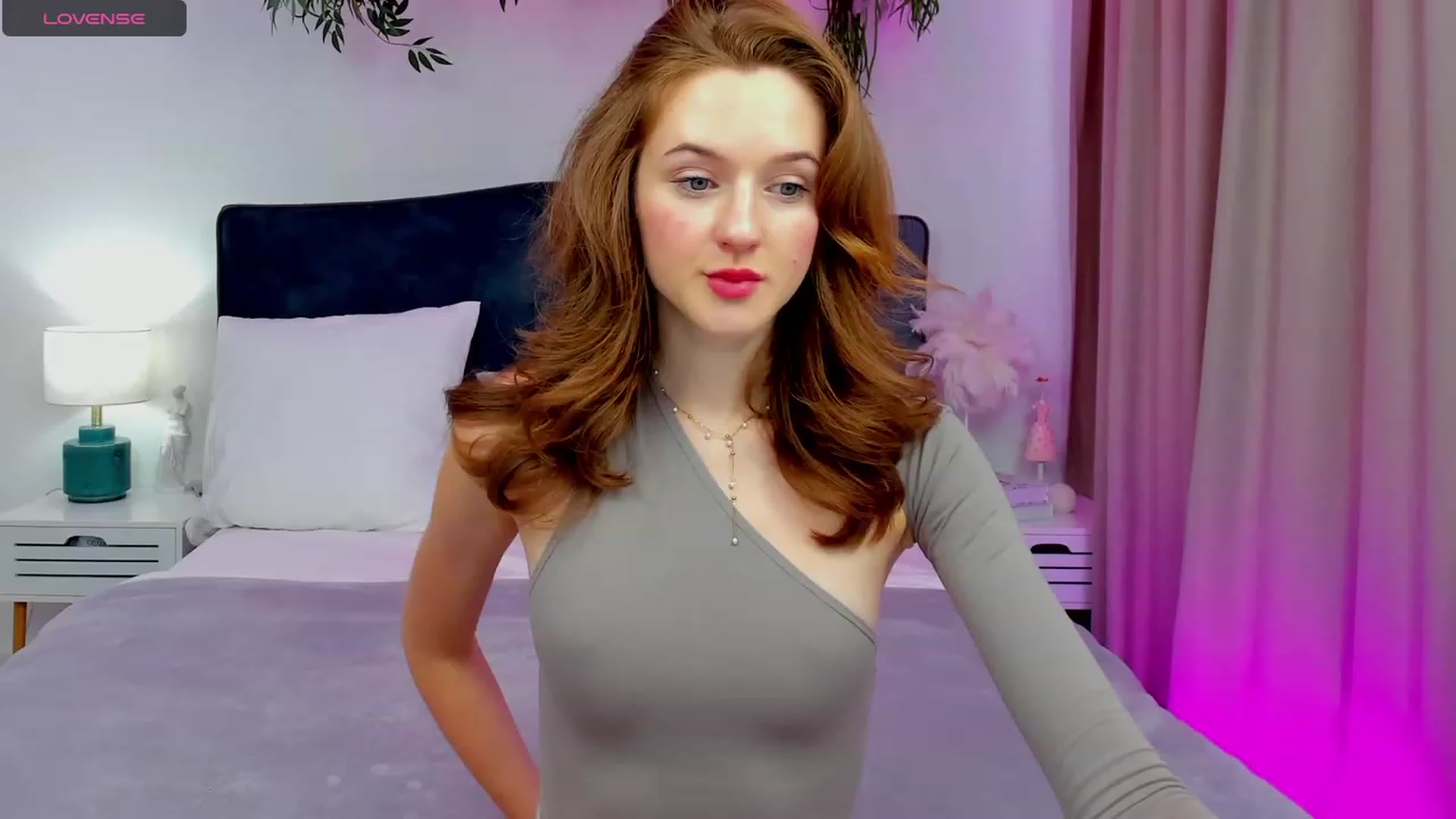 Gallery image thumbnail from MonaElisa's myfreecams stream on, 10/05/2023, 14:29 image 1 of 20