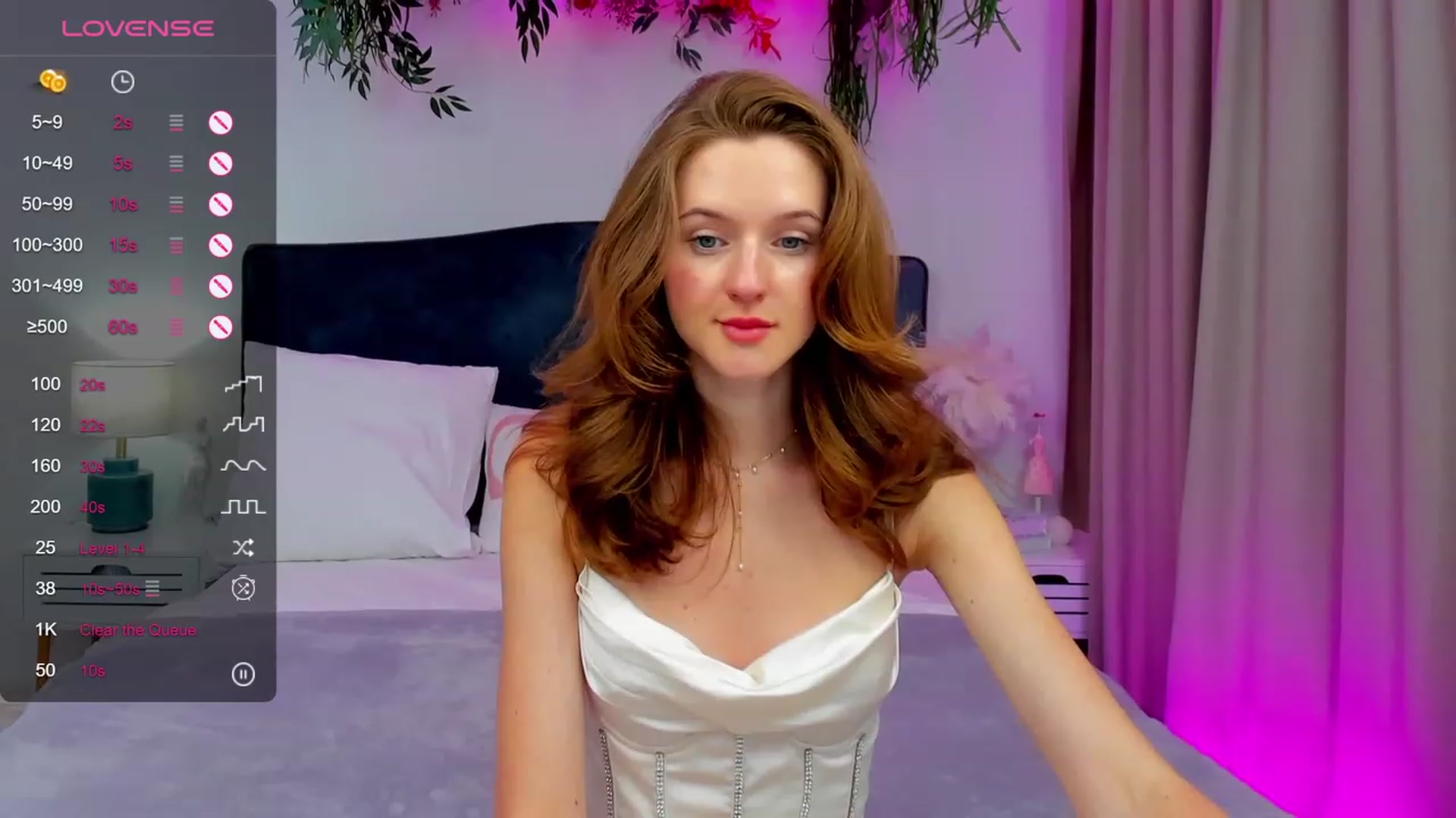 Gallery image thumbnail from MonaElisa's myfreecams stream on, 10/05/2023, 18:57 image 3 of 20