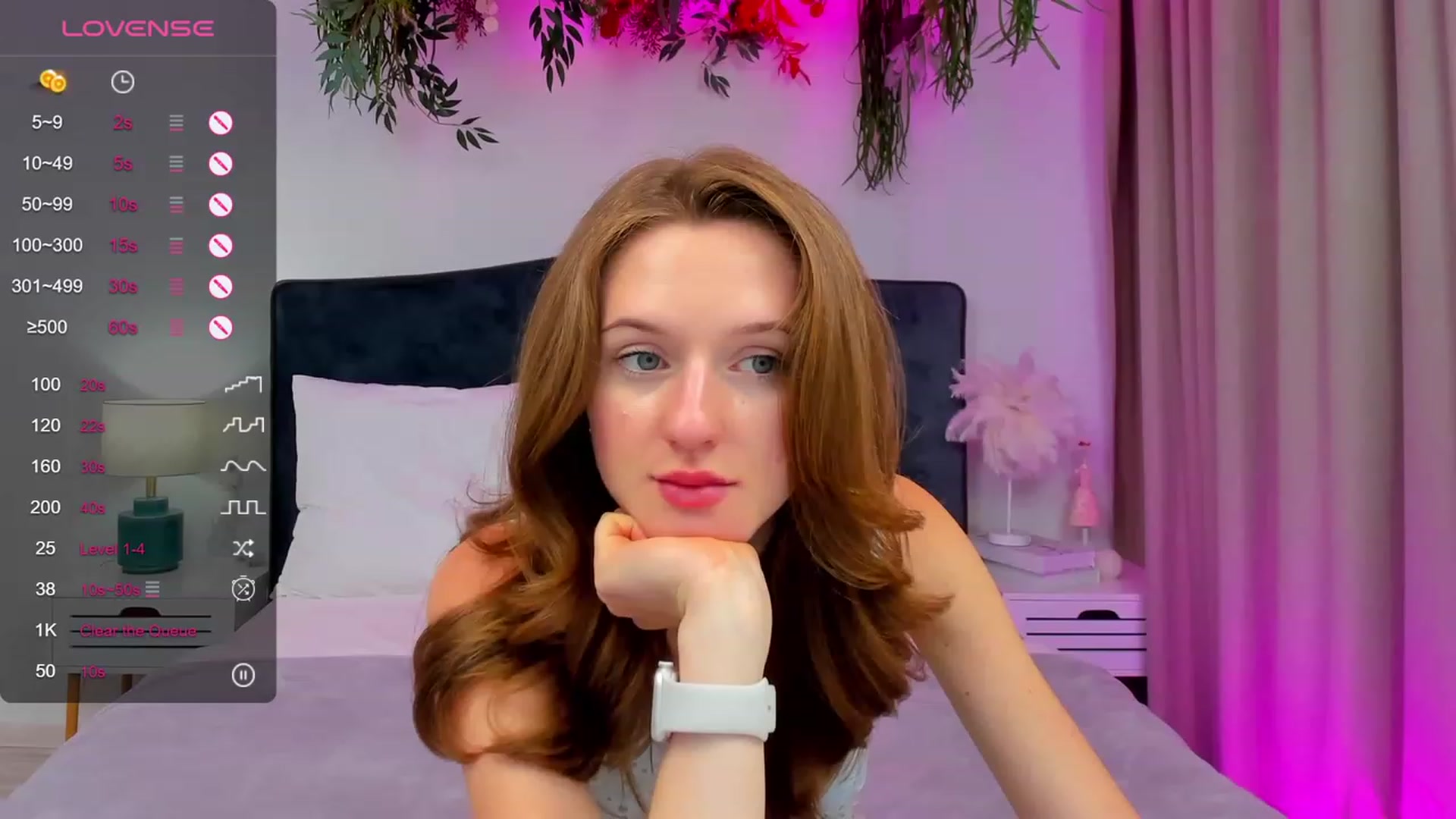 Gallery image thumbnail from MonaElisa's myfreecams stream on, 10/06/2023, 16:43 image 7 of 20
