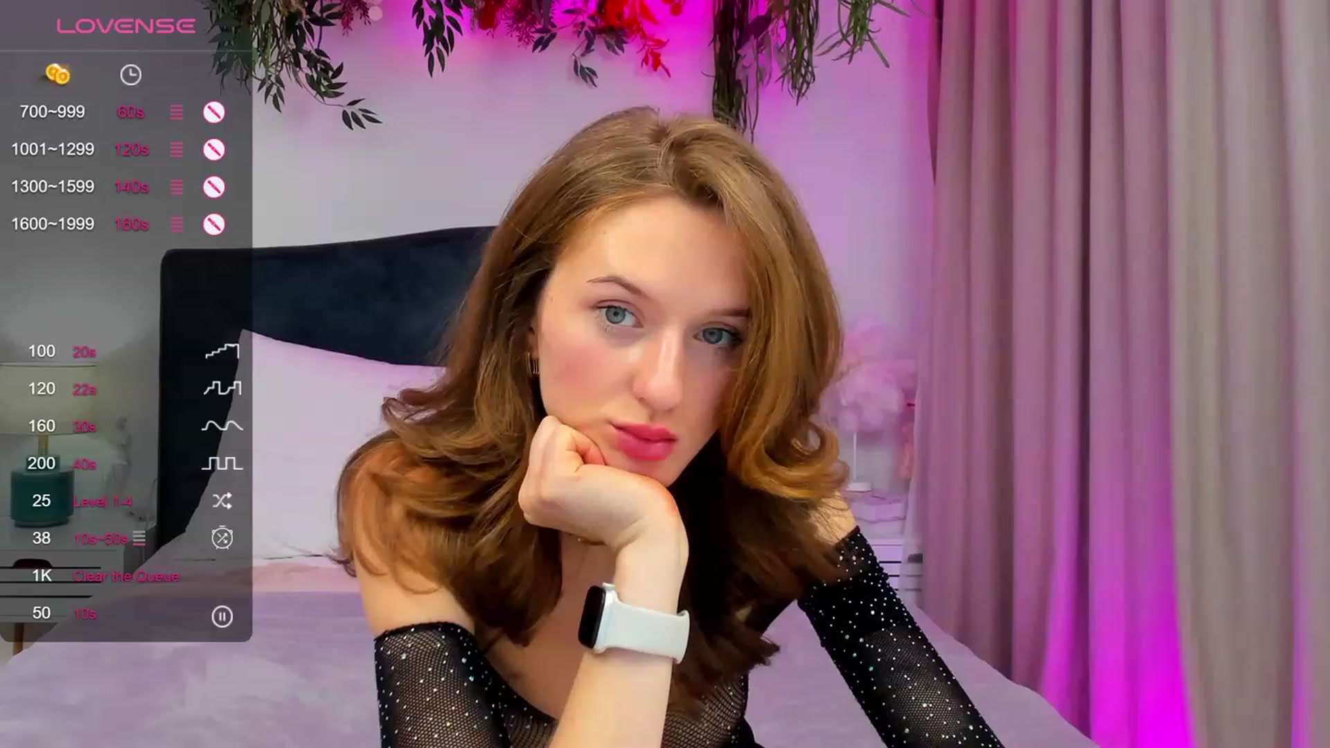 Gallery image thumbnail from MonaElisa's myfreecams stream on, 10/10/2023, 16:18 image 5 of 20
