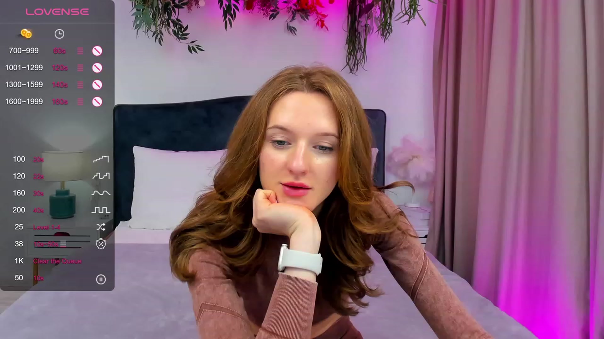 Gallery image thumbnail from MonaElisa's myfreecams stream on, 10/13/2023, 14:06 image 13 of 20