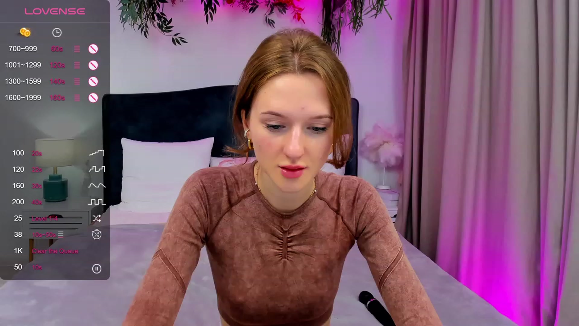 Gallery image thumbnail from MonaElisa's myfreecams stream on, 10/13/2023, 17:31 image 2 of 20