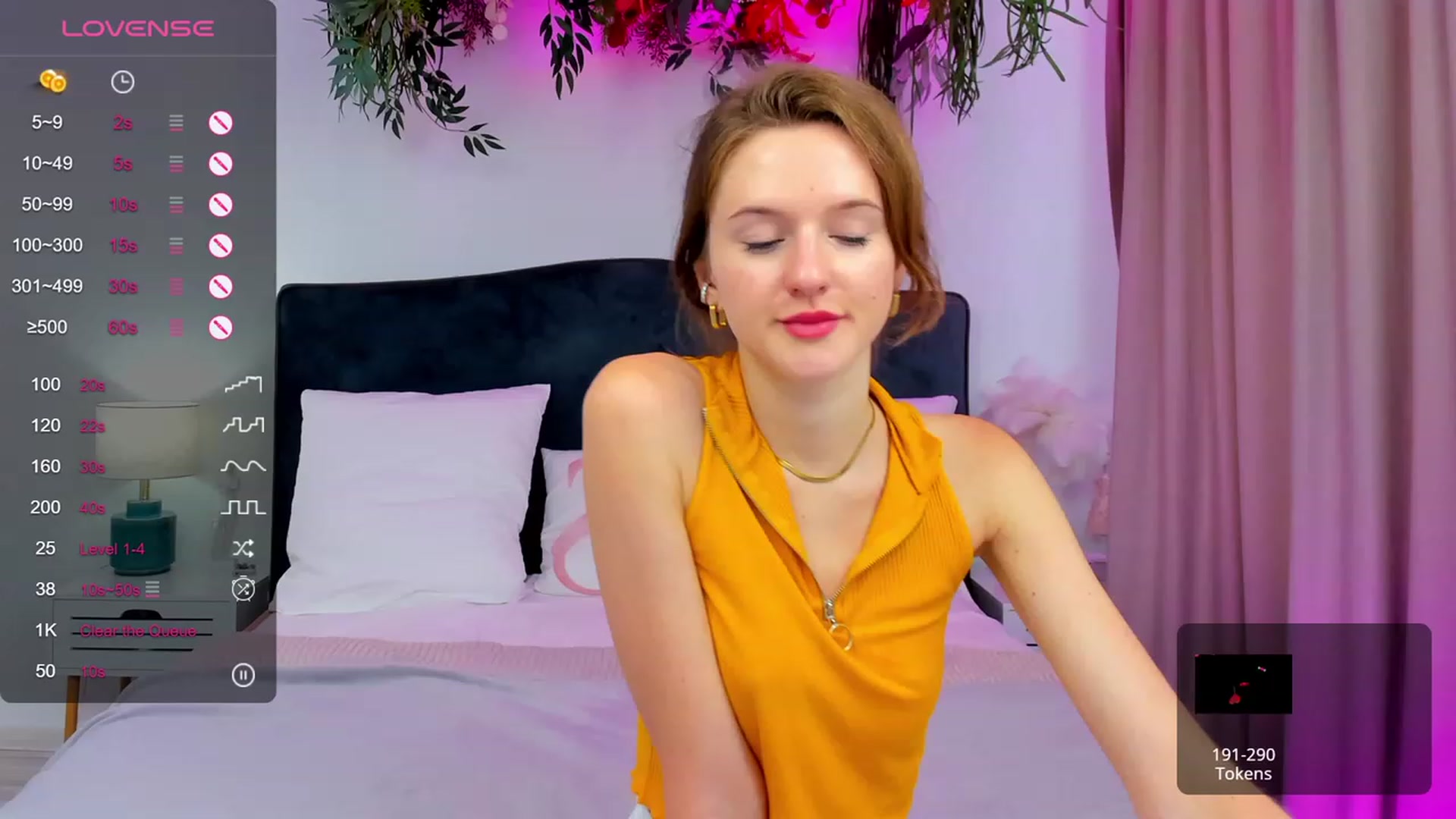Gallery image thumbnail from MonaElisa's myfreecams stream on, 10/15/2023, 12:00 image 18 of 20