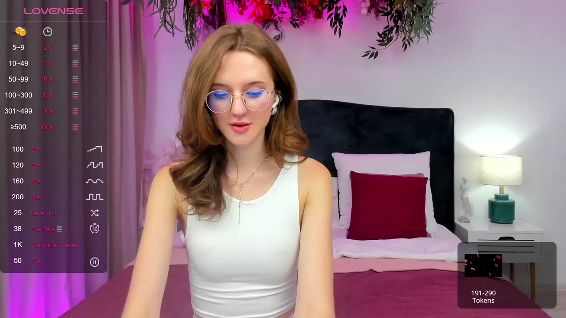 Gallery image thumbnail from MonaElisa's myfreecams stream on, 10/24/2023, 19:00 image 19 of 20