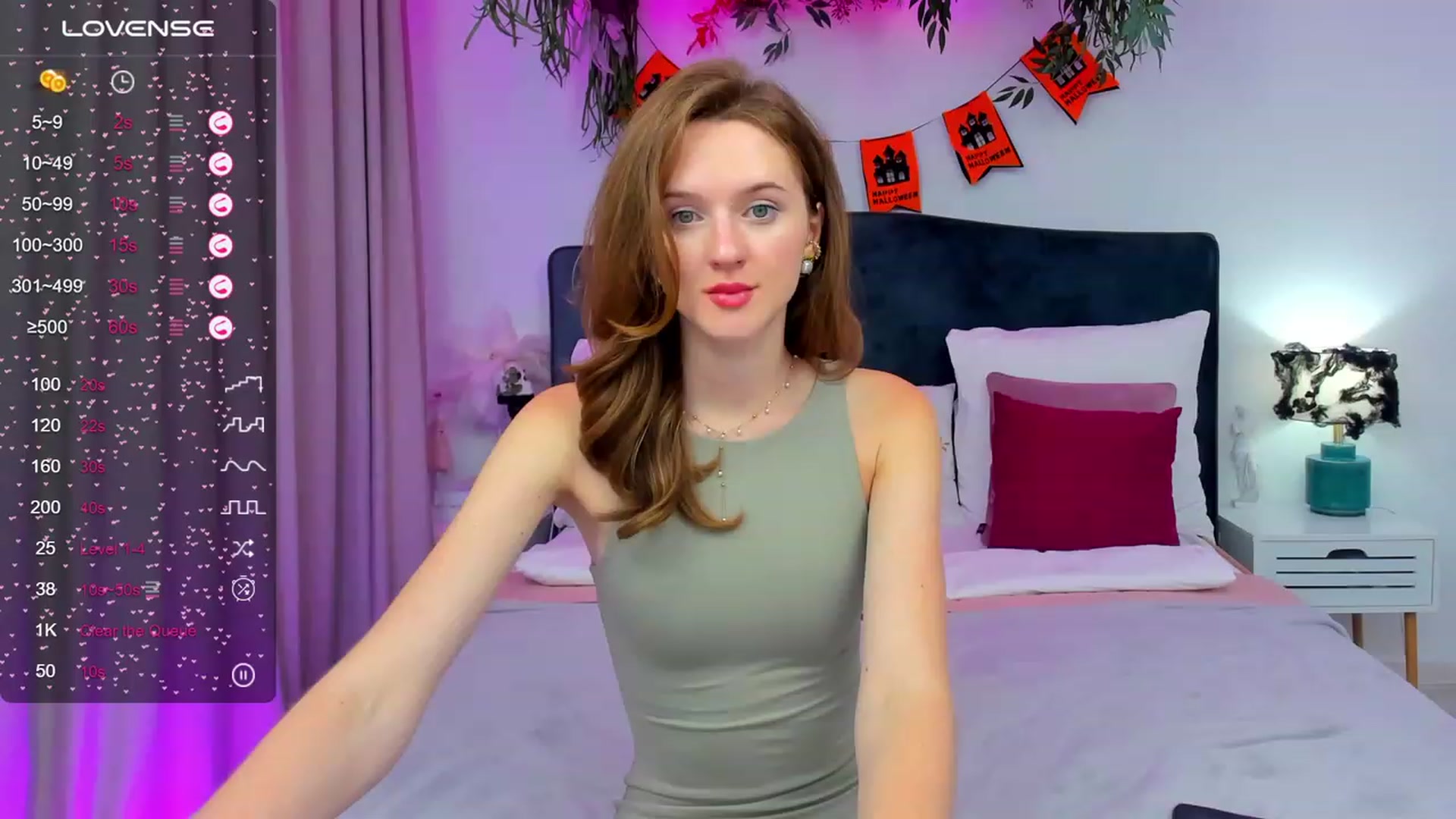 Gallery image thumbnail from MonaElisa's myfreecams stream on, 10/27/2023, 18:58 image 10 of 20