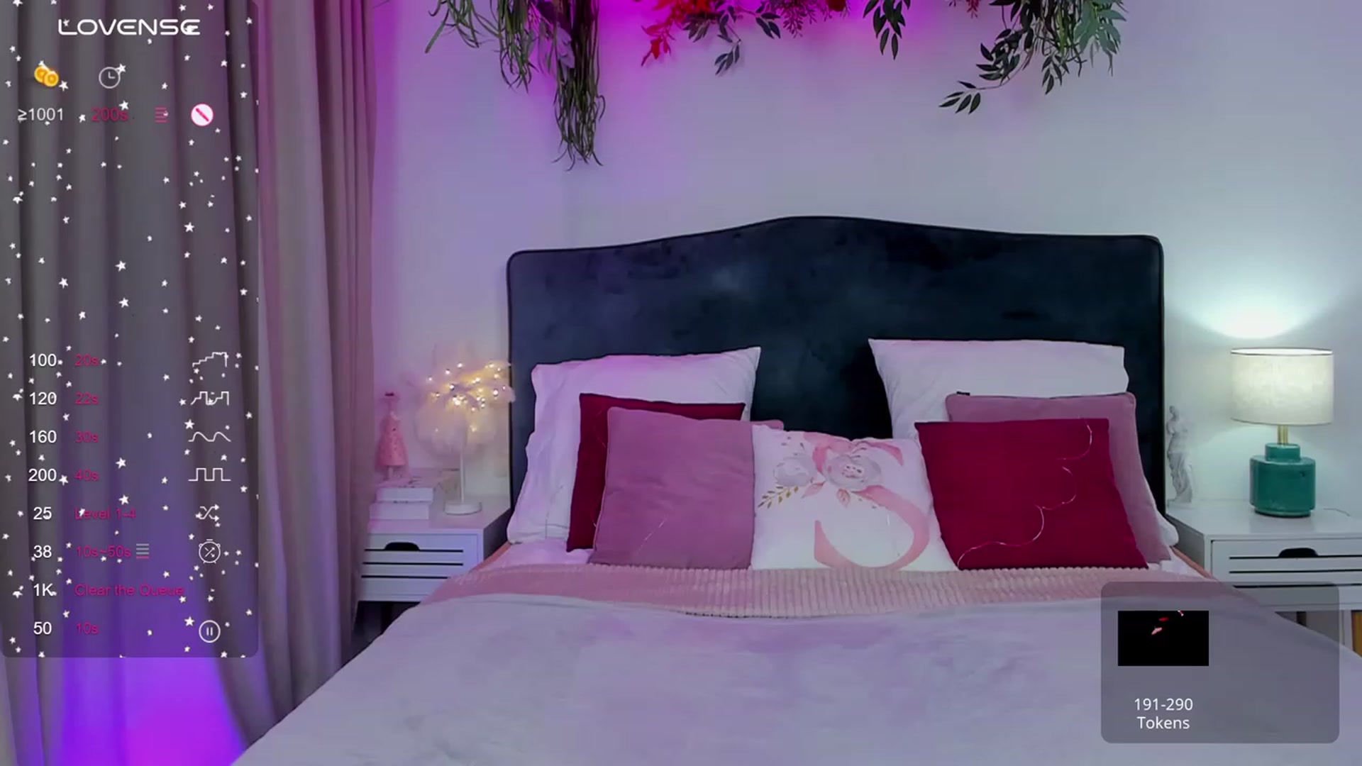 Gallery image thumbnail from MonaElisa's myfreecams stream on, 12/01/2023, 15:52 image 13 of 20
