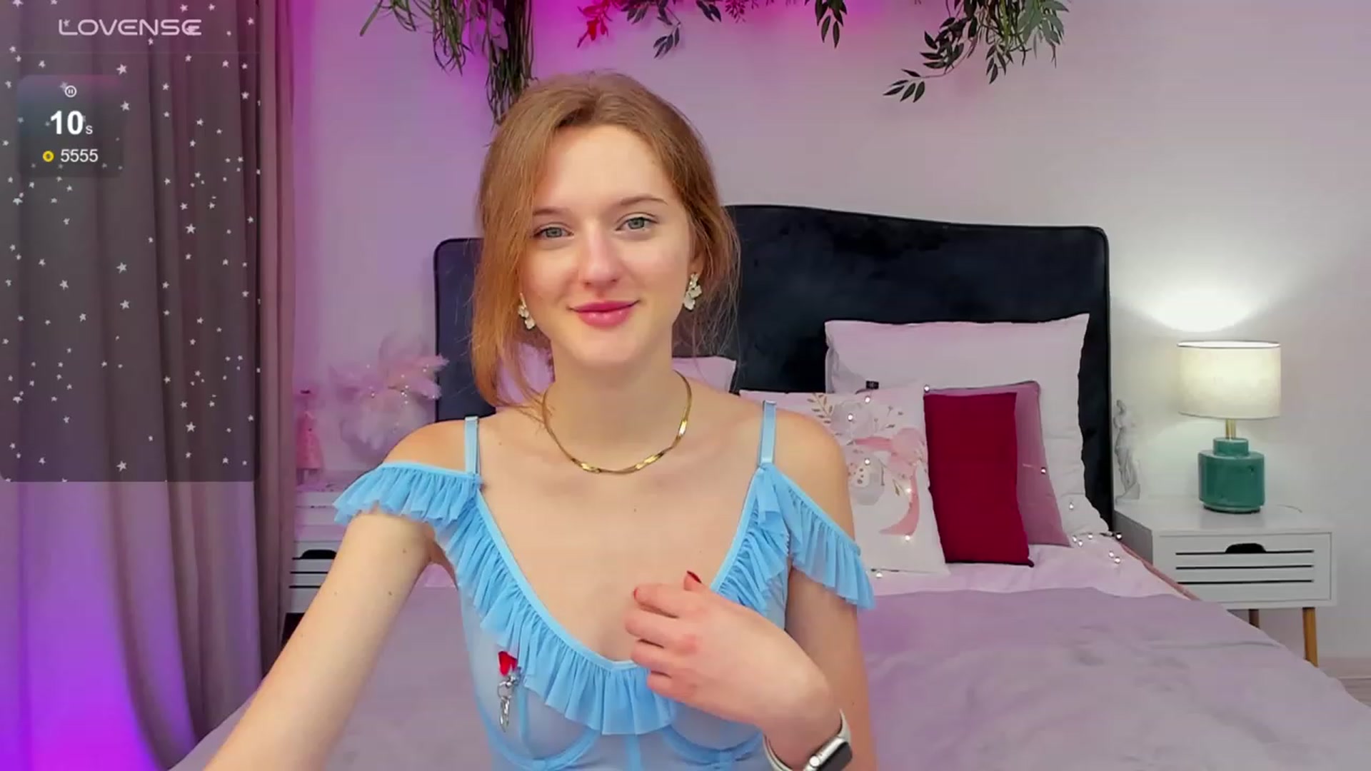 Gallery image thumbnail from MonaElisa's myfreecams stream on, 12/02/2023, 18:25 image 14 of 20