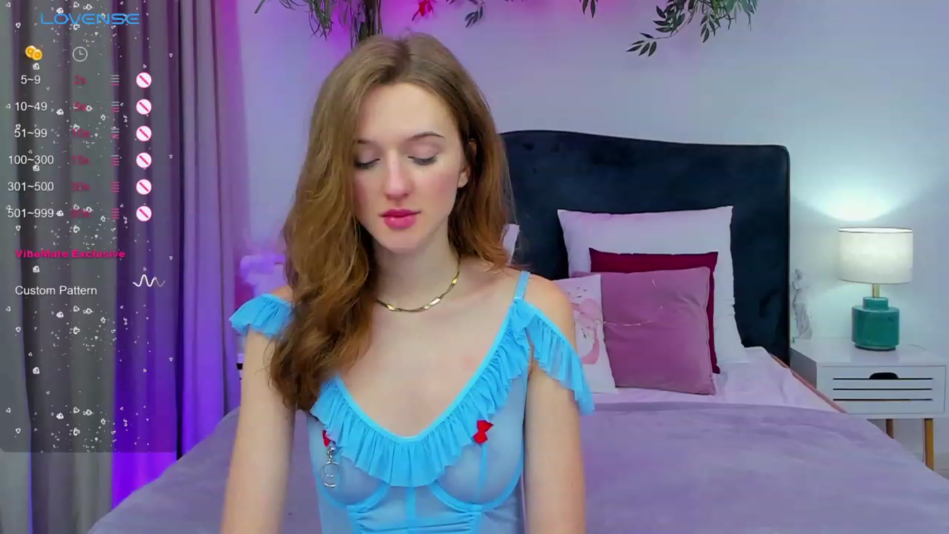 Gallery image thumbnail from MonaElisa's myfreecams stream on, 12/12/2023, 19:09 image 3 of 20
