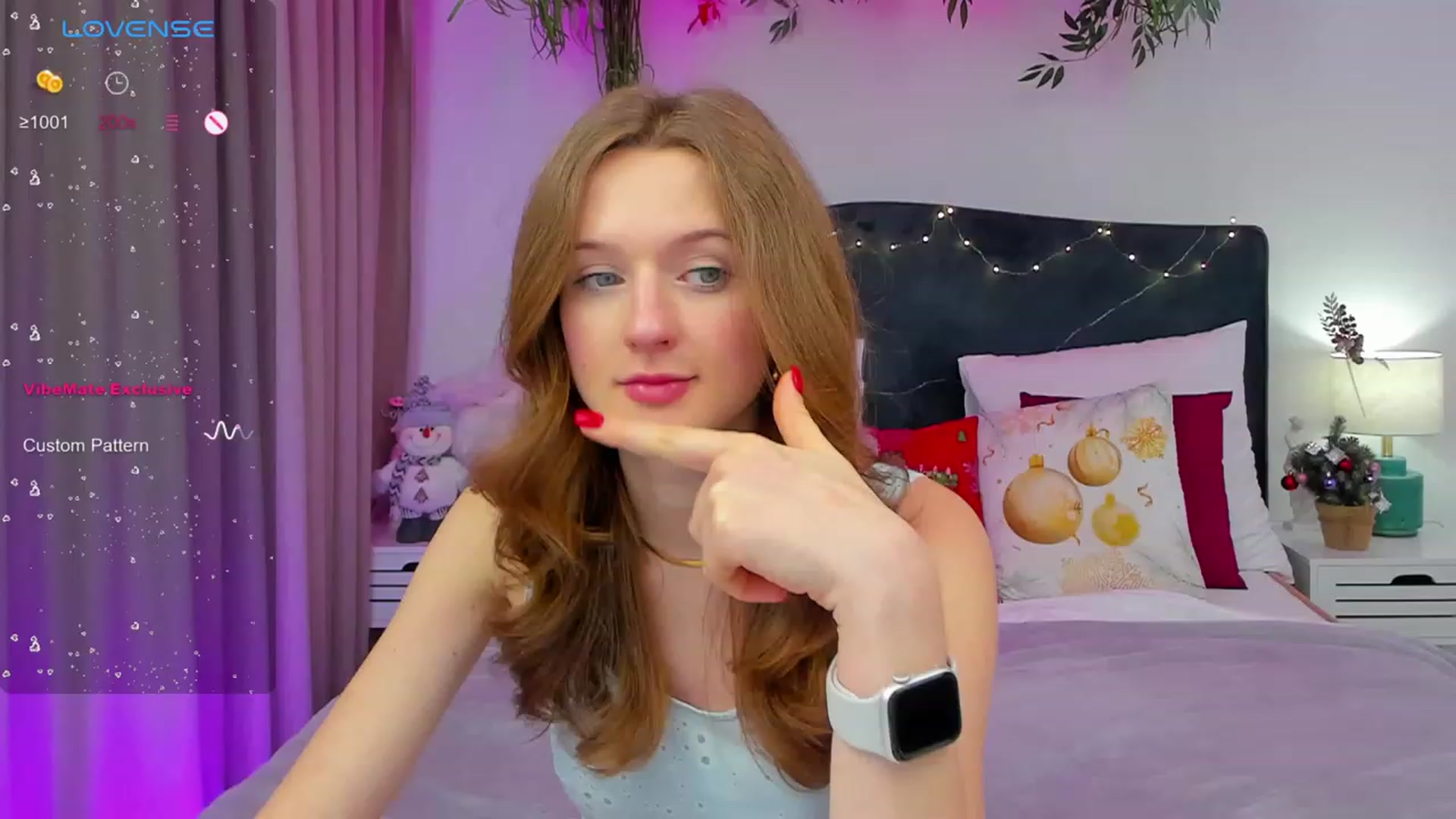 Gallery image thumbnail from MonaElisa's myfreecams stream on, 12/18/2023, 15:16 image 16 of 20