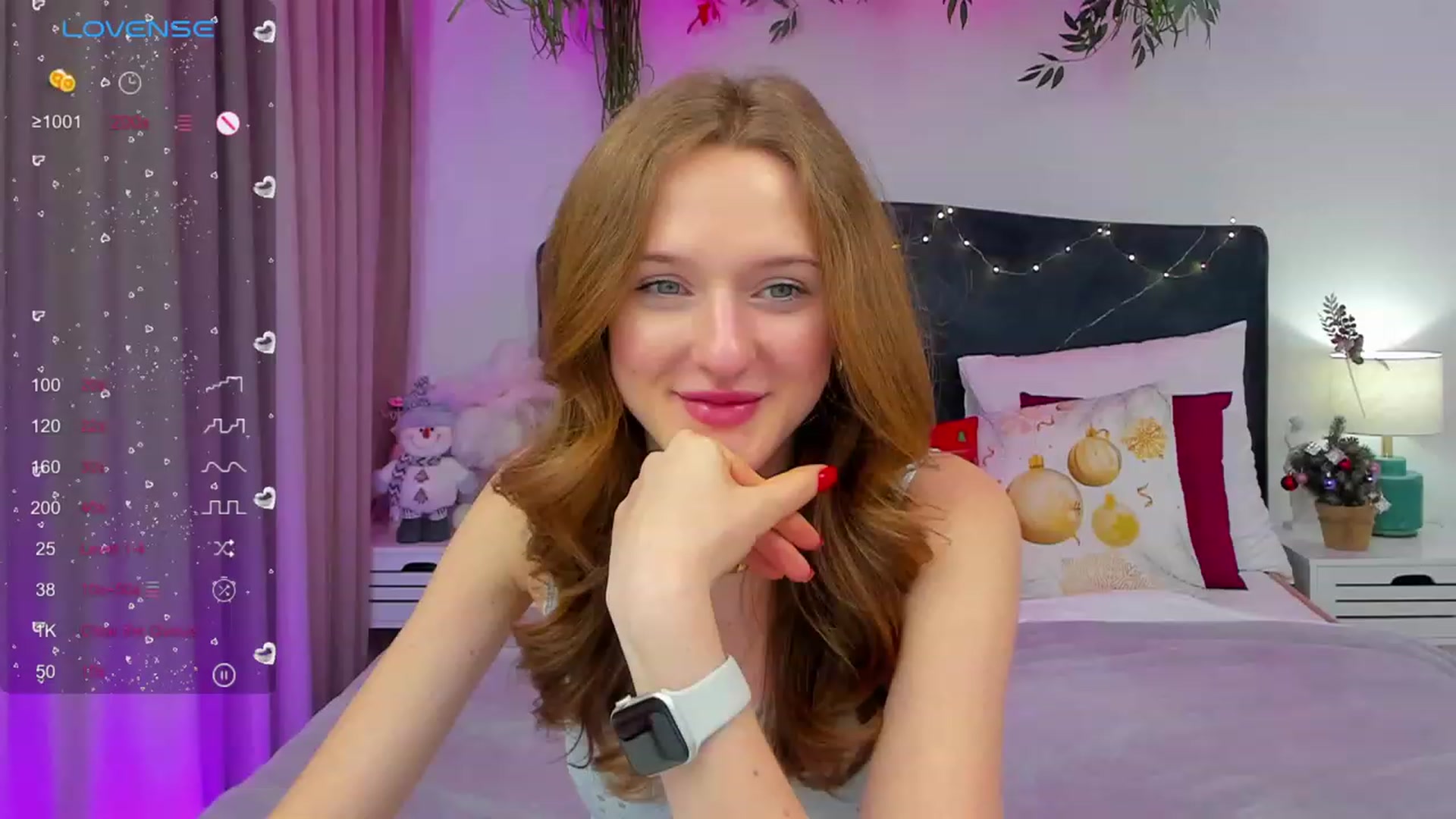 Gallery image thumbnail from MonaElisa's myfreecams stream on, 12/18/2023, 15:16 image 15 of 20
