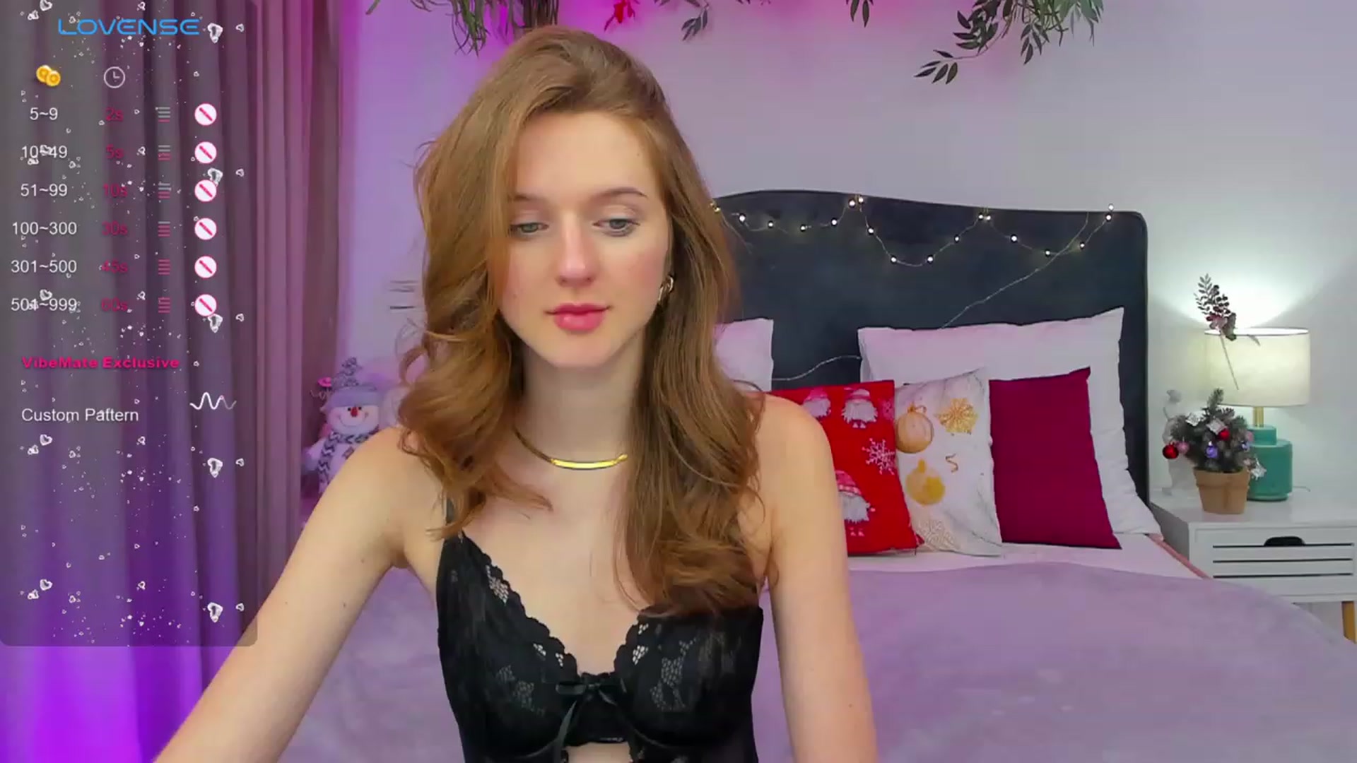 Gallery image thumbnail from MonaElisa's myfreecams stream on, 12/18/2023, 18:43 image 17 of 20