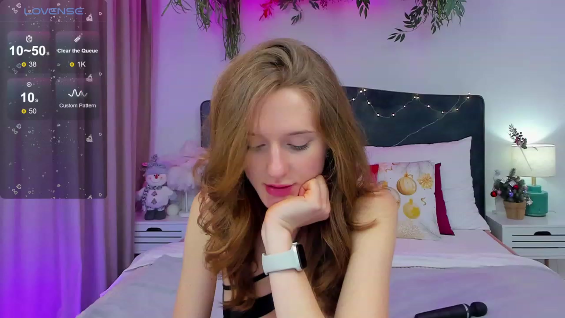 Gallery image thumbnail from MonaElisa's myfreecams stream on, 12/20/2023, 18:53 image 13 of 20