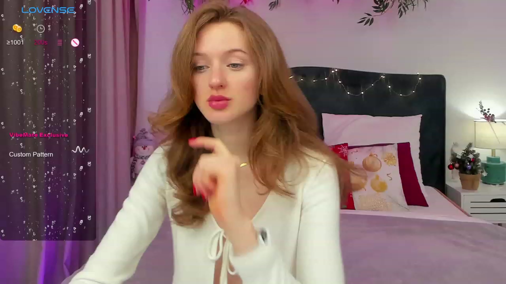 Gallery image thumbnail from MonaElisa's myfreecams stream on, 12/22/2023, 13:41 image 19 of 20