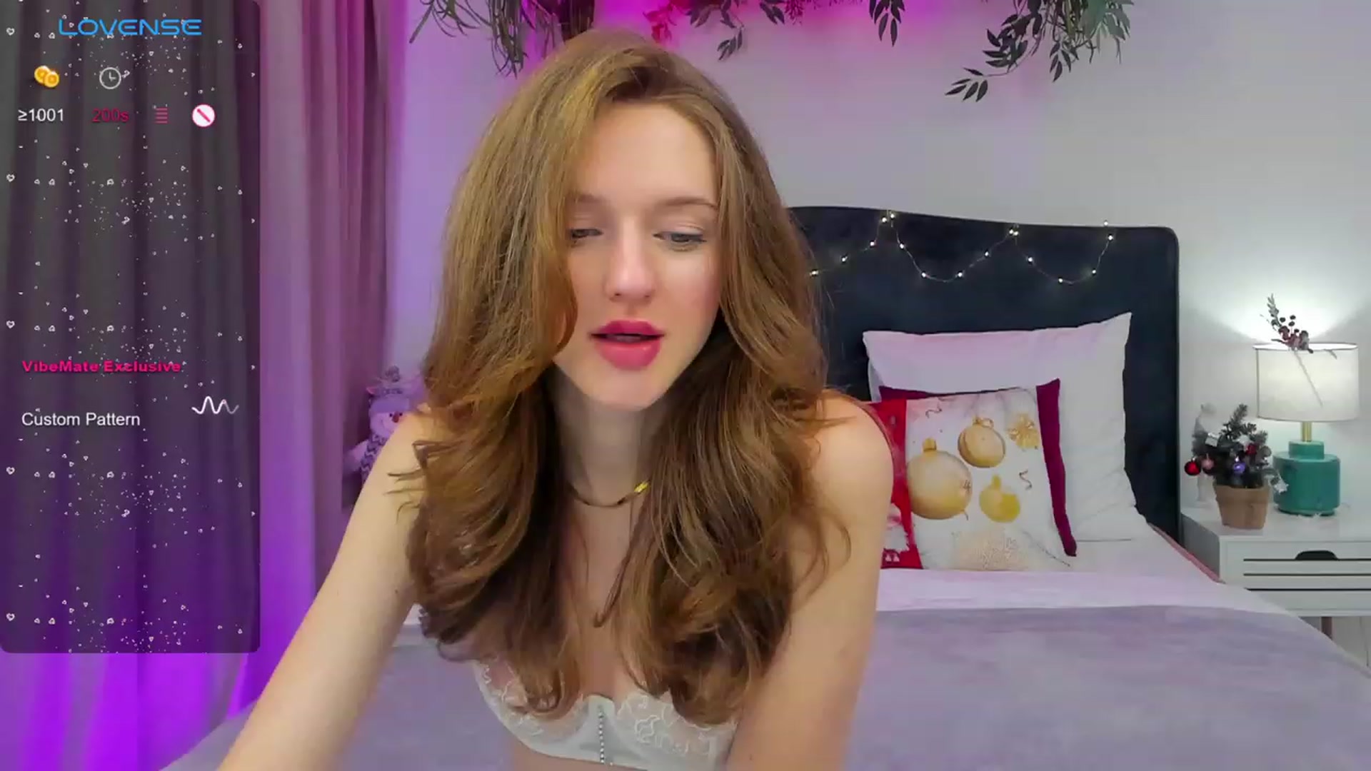 Gallery image thumbnail from MonaElisa's myfreecams stream on, 12/23/2023, 14:34 image 2 of 20