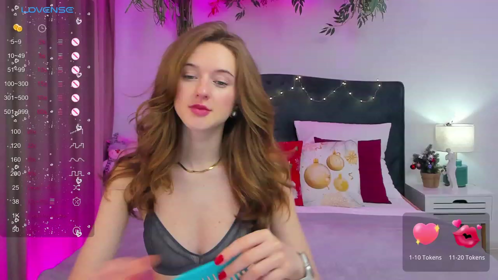 Gallery image thumbnail from MonaElisa's myfreecams stream on, 12/26/2023, 13:47 image 9 of 20