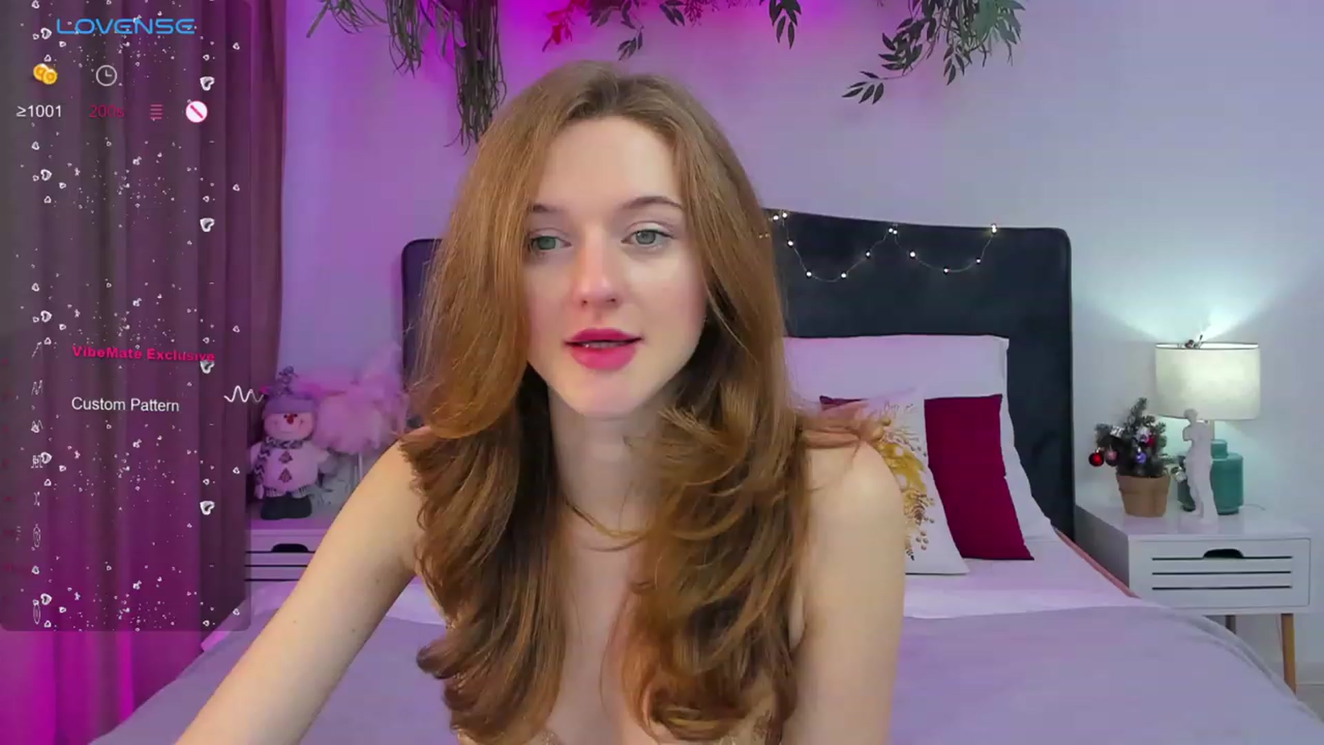 Gallery image thumbnail from MonaElisa's myfreecams stream on, 12/27/2023, 07:44 image 10 of 20