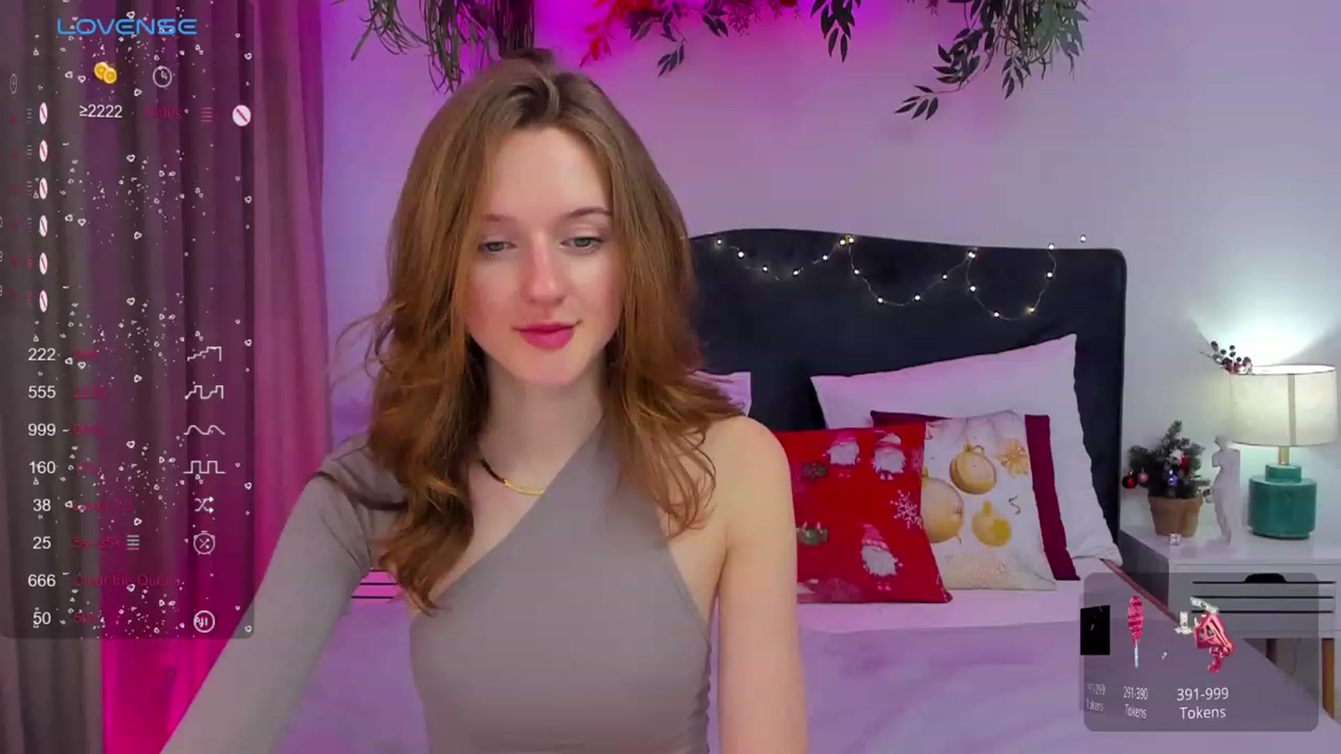 Gallery image thumbnail from MonaElisa's myfreecams stream on, 01/06/2024, 12:10 image 9 of 20