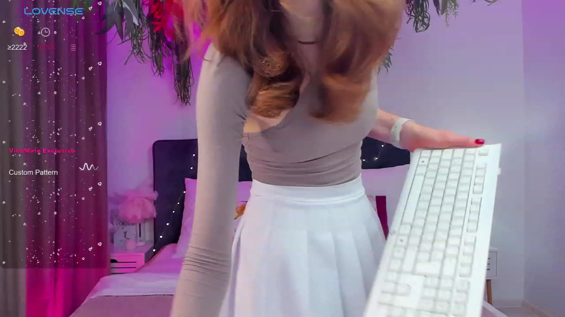 Gallery image thumbnail from MonaElisa's myfreecams stream on, 01/06/2024, 13:01 image 14 of 20