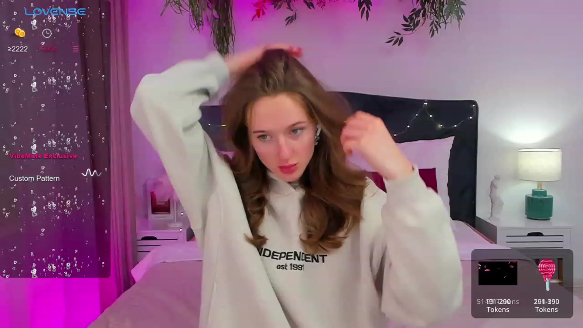 Gallery image thumbnail from MonaElisa's myfreecams stream on, 02/06/2024, 20:04 image 15 of 20