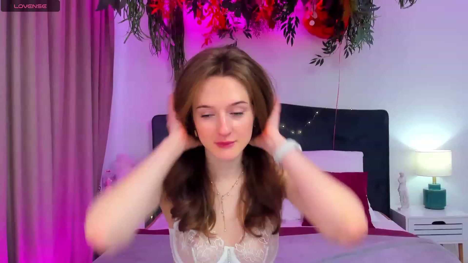 Gallery image thumbnail from MonaElisa's myfreecams stream on, 02/21/2024, 13:23 image 2 of 20