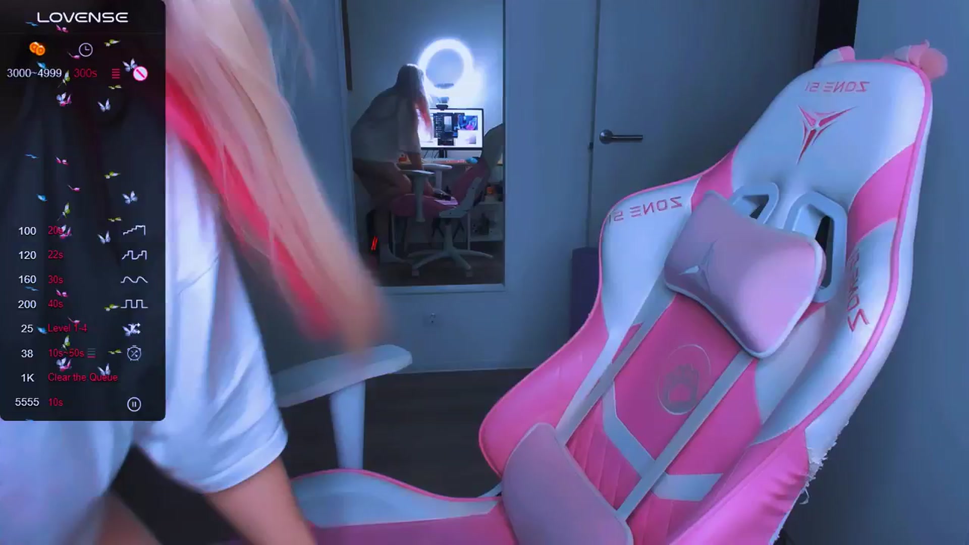Gallery image thumbnail from MonaLauu's myfreecams stream on, 03/11/2025, 18:42 image 7 of 20