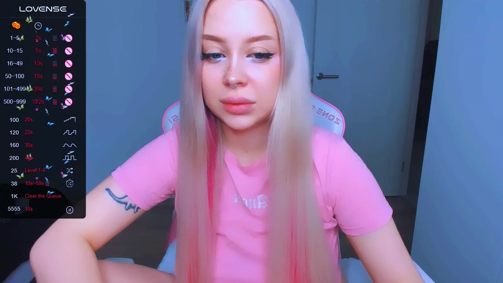 Gallery image thumbnail from MonaLauu's myfreecams stream on, 03/17/2025, 10:01 image 3 of 20