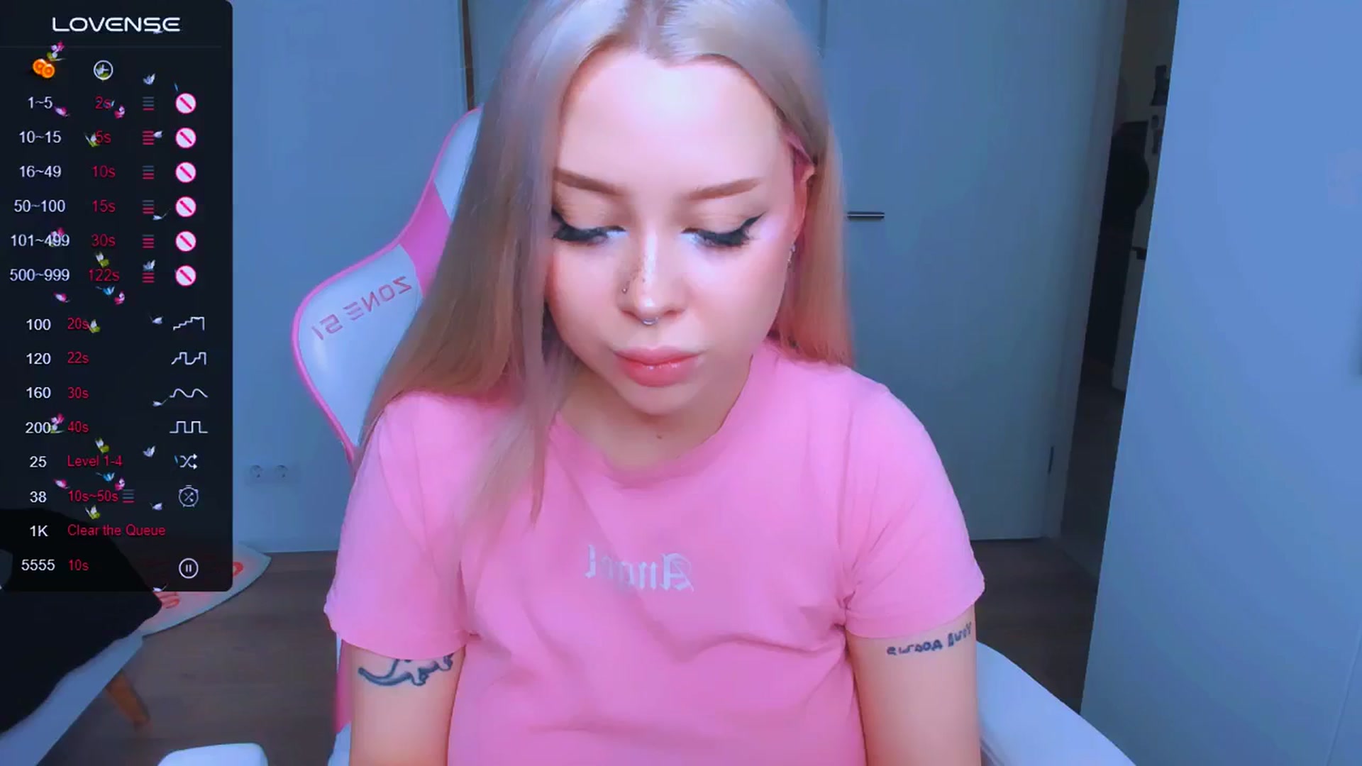 Gallery image thumbnail from MonaLauu's myfreecams stream on, 03/17/2025, 10:01 image 16 of 20