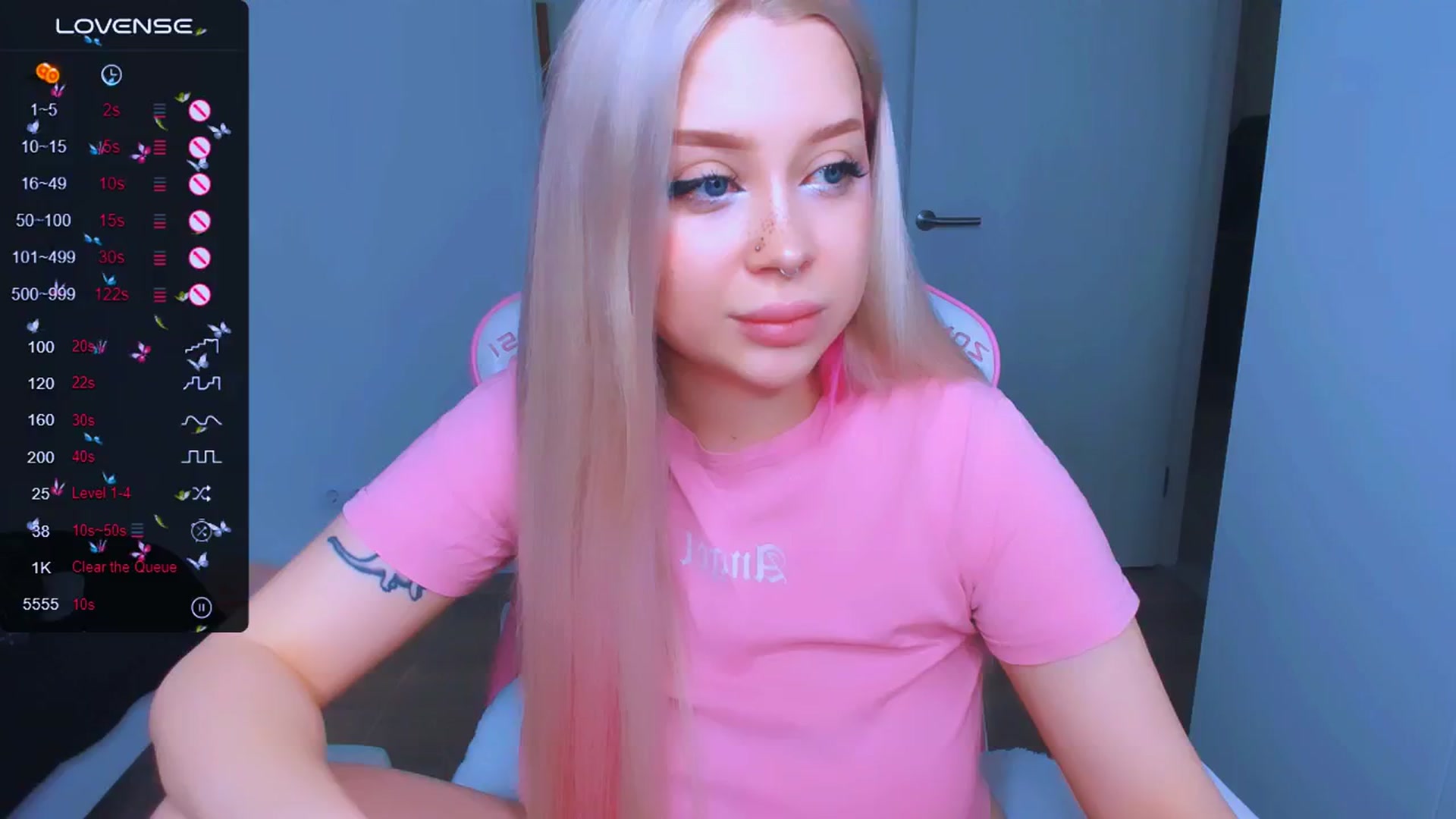 Gallery image thumbnail from MonaLauu's myfreecams stream on, 03/17/2025, 10:01 image 7 of 20