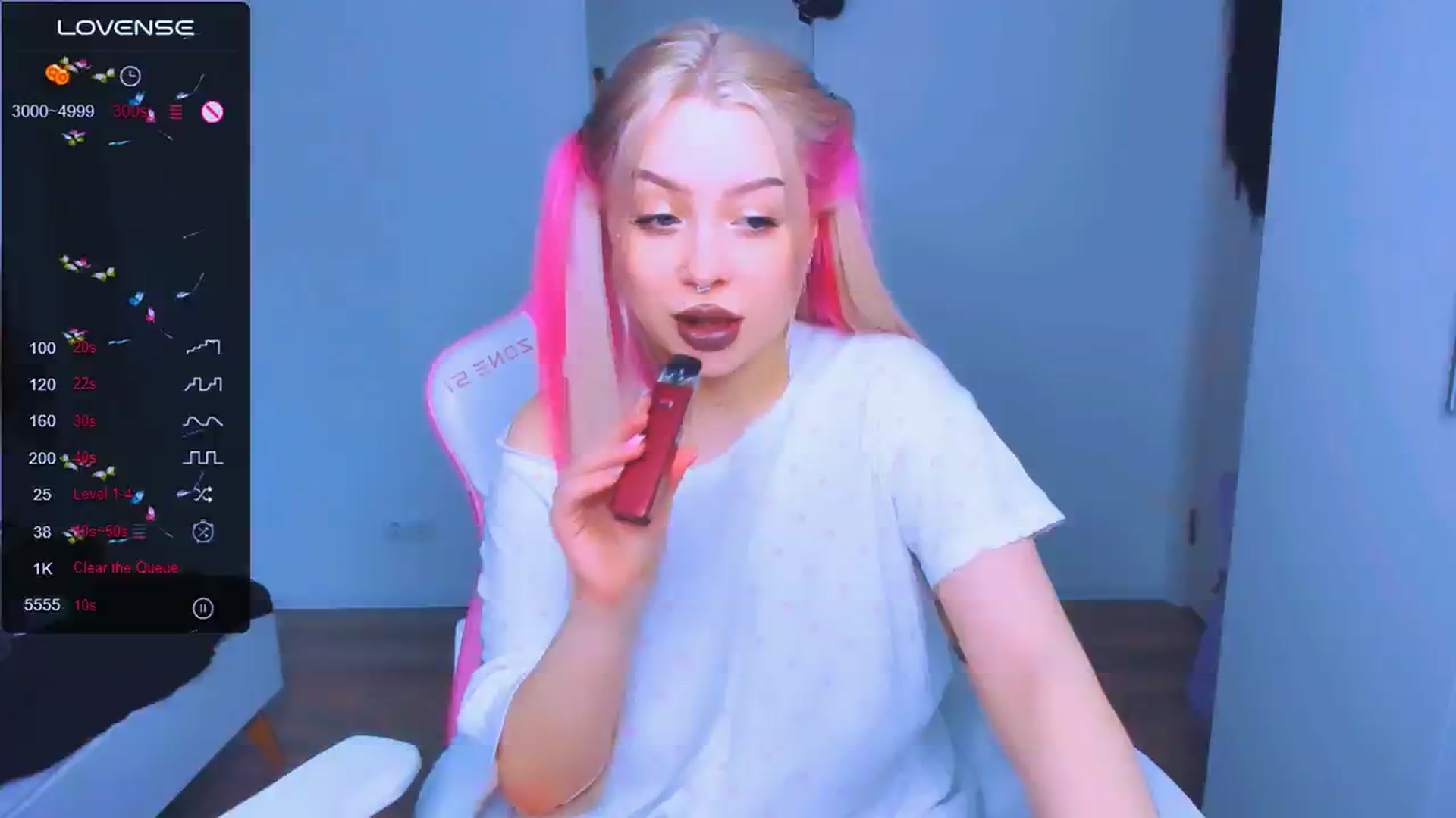Gallery image thumbnail from MonaLauu's myfreecams stream on, 03/19/2025, 09:20 image 1 of 20