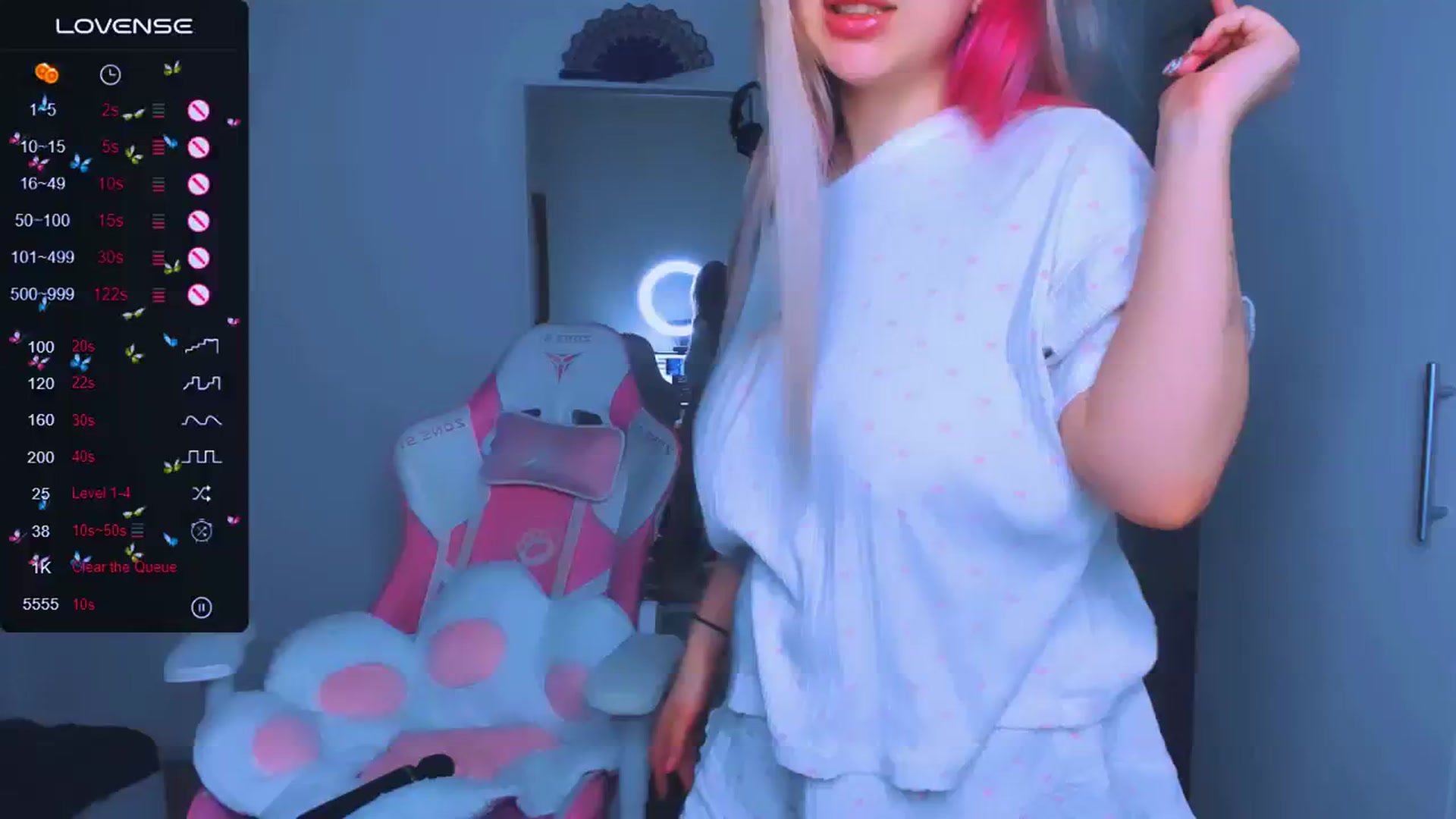 Gallery image thumbnail from MonaLauu's myfreecams stream on, 03/19/2025, 19:19 image 4 of 20