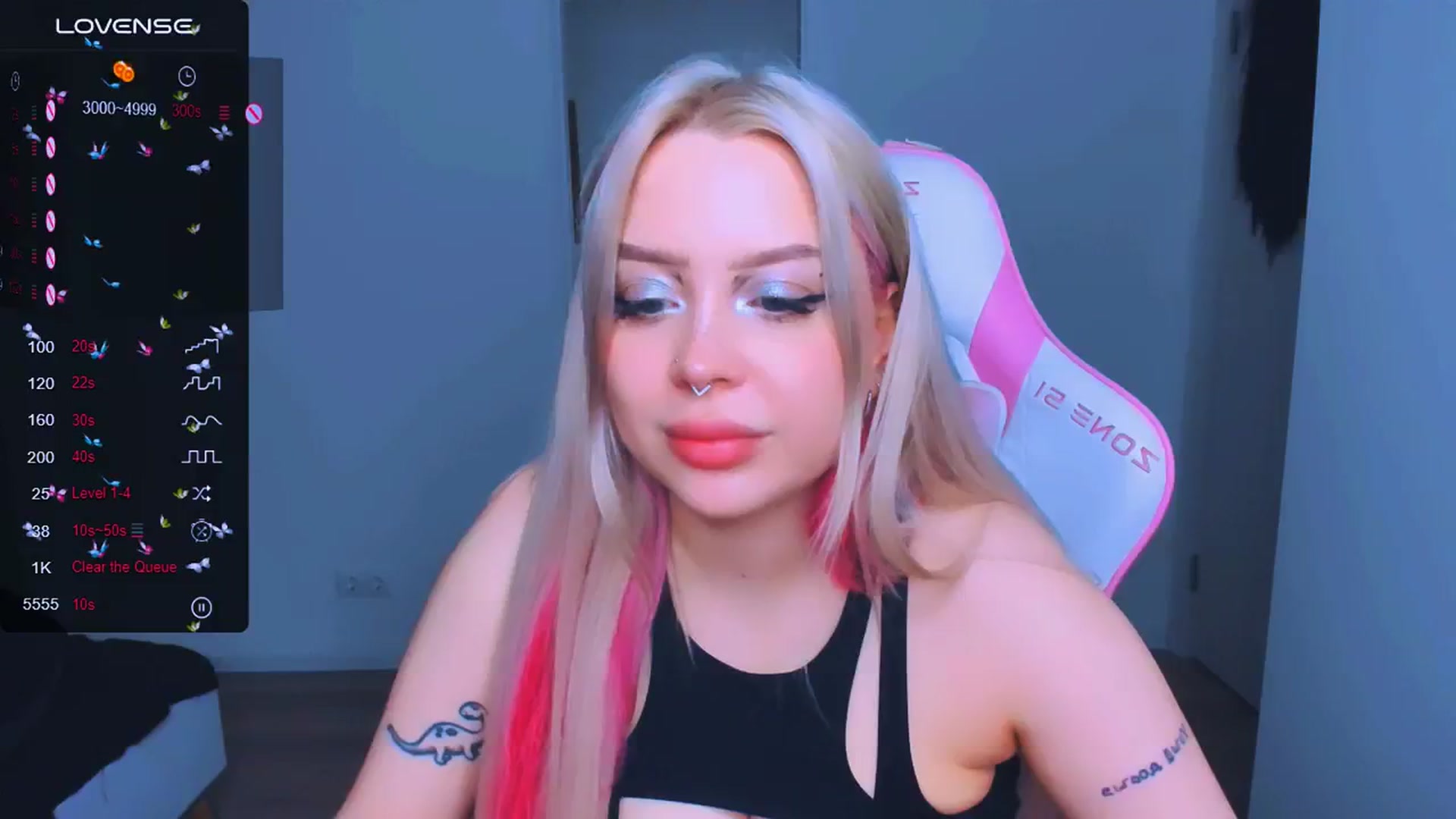 Gallery image thumbnail from MonaLauu's myfreecams stream on, 03/20/2025, 17:17 image 14 of 20